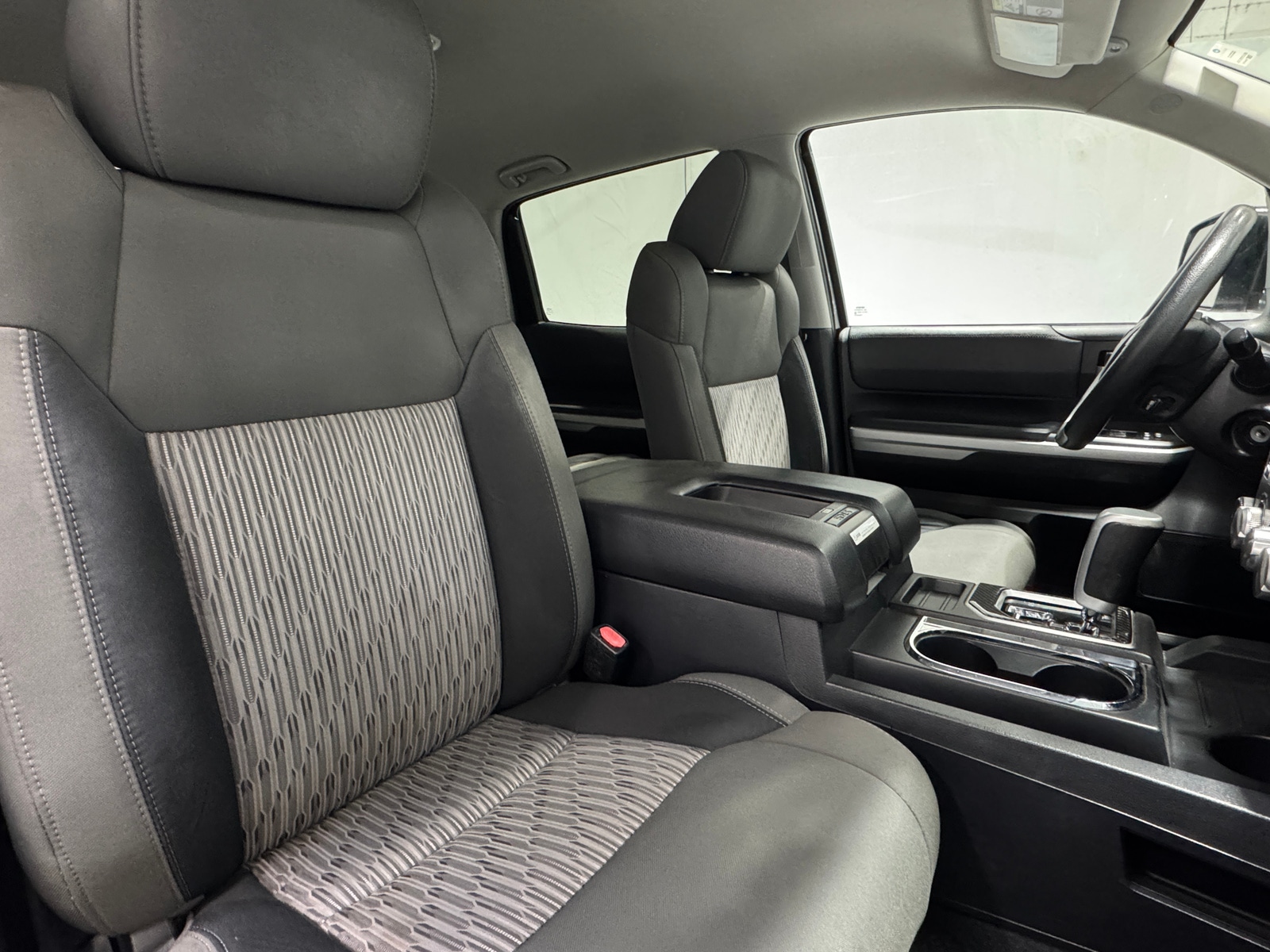 Thumbnail: 2017 Toyota Tundra - 2