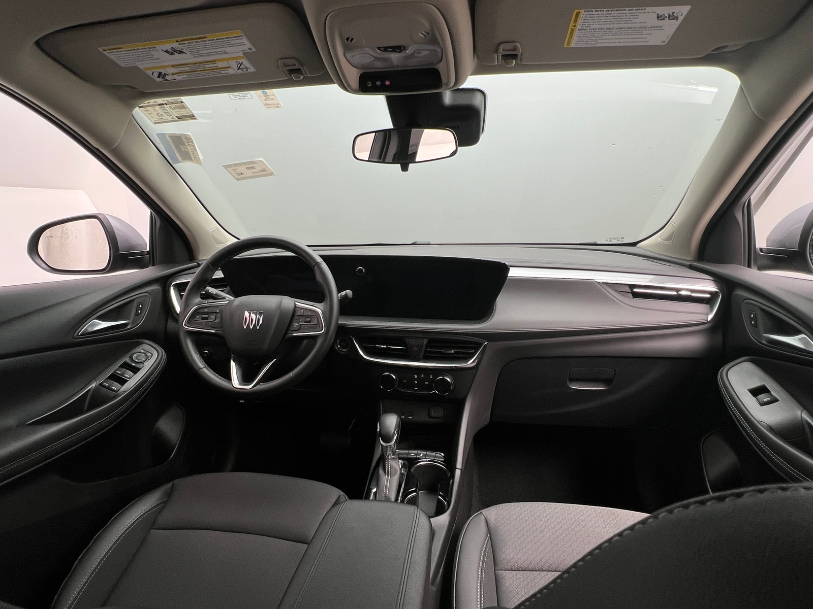 Thumbnail: 2025 Buick Encore GX - 2