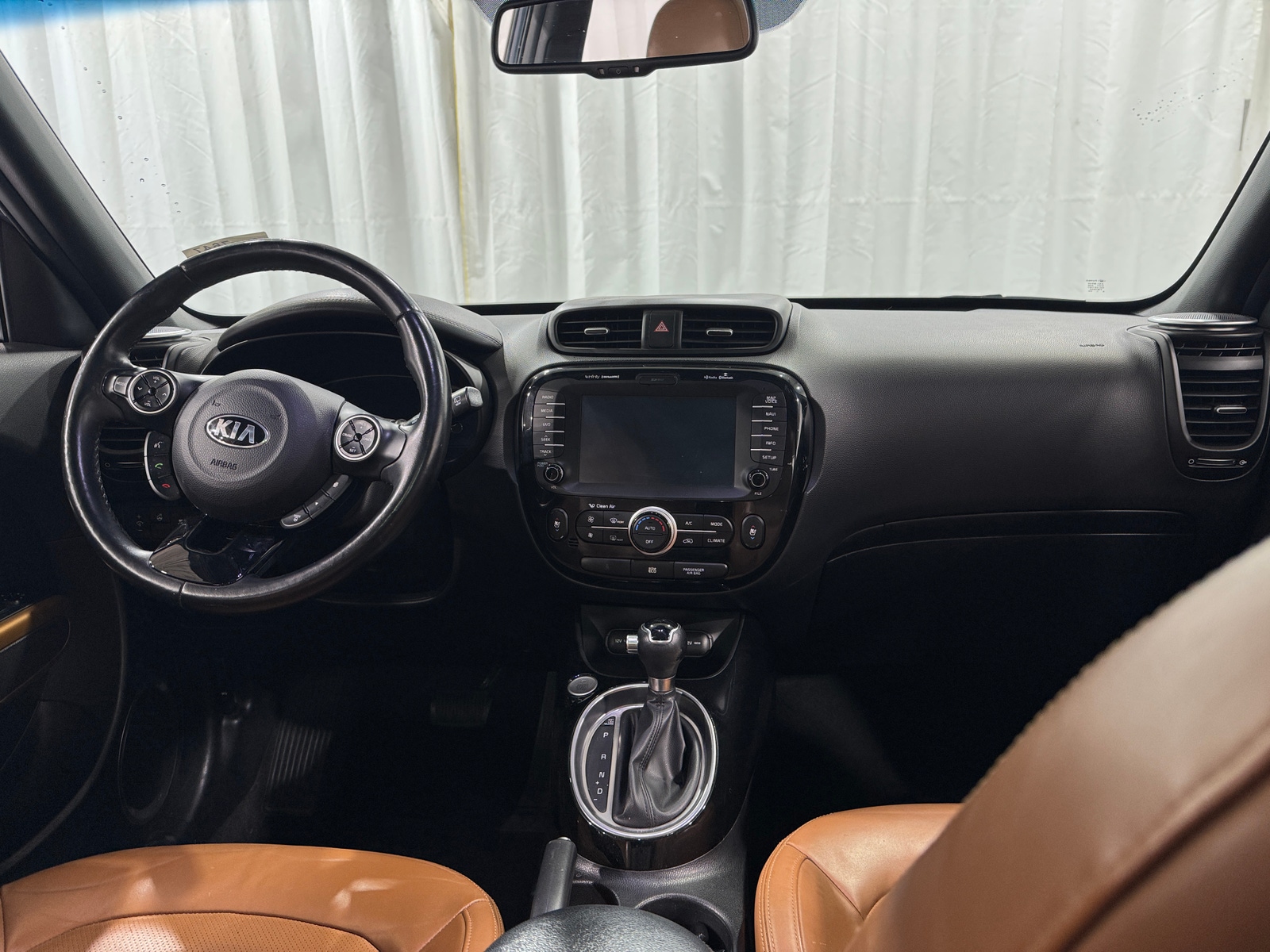 Thumbnail: 2015 Kia Soul - 2