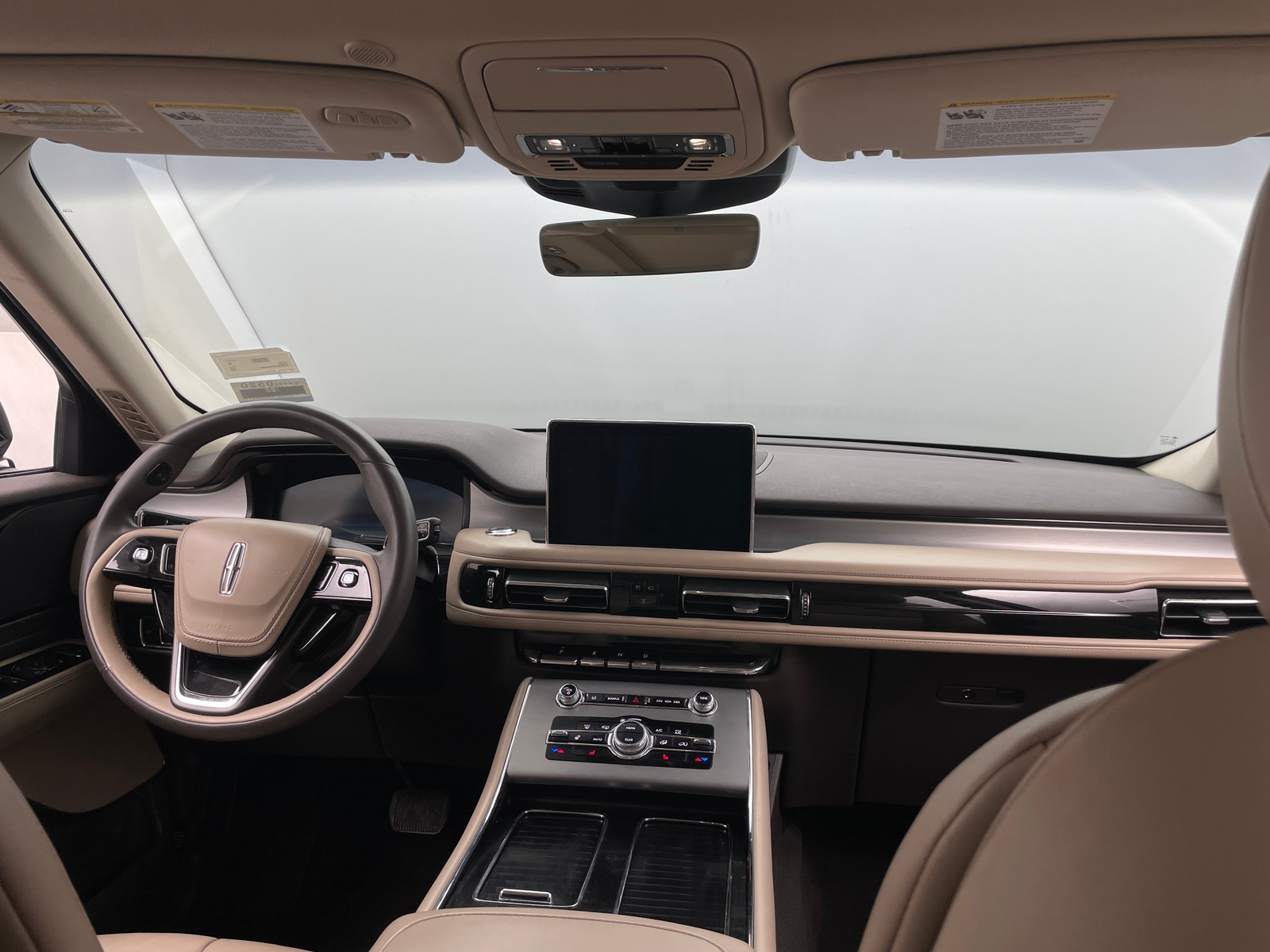 Thumbnail: 2023 Lincoln Aviator - 2