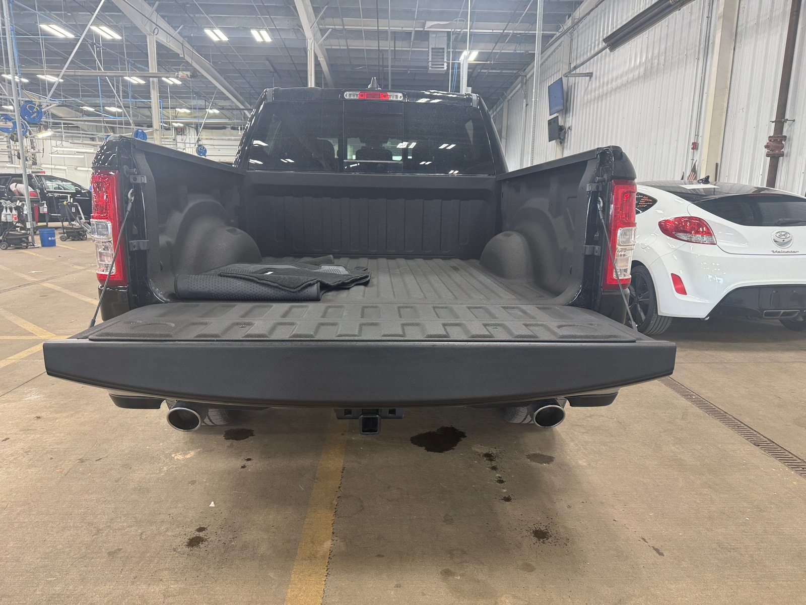 Thumbnail: 2023 RAM 1500 - 6