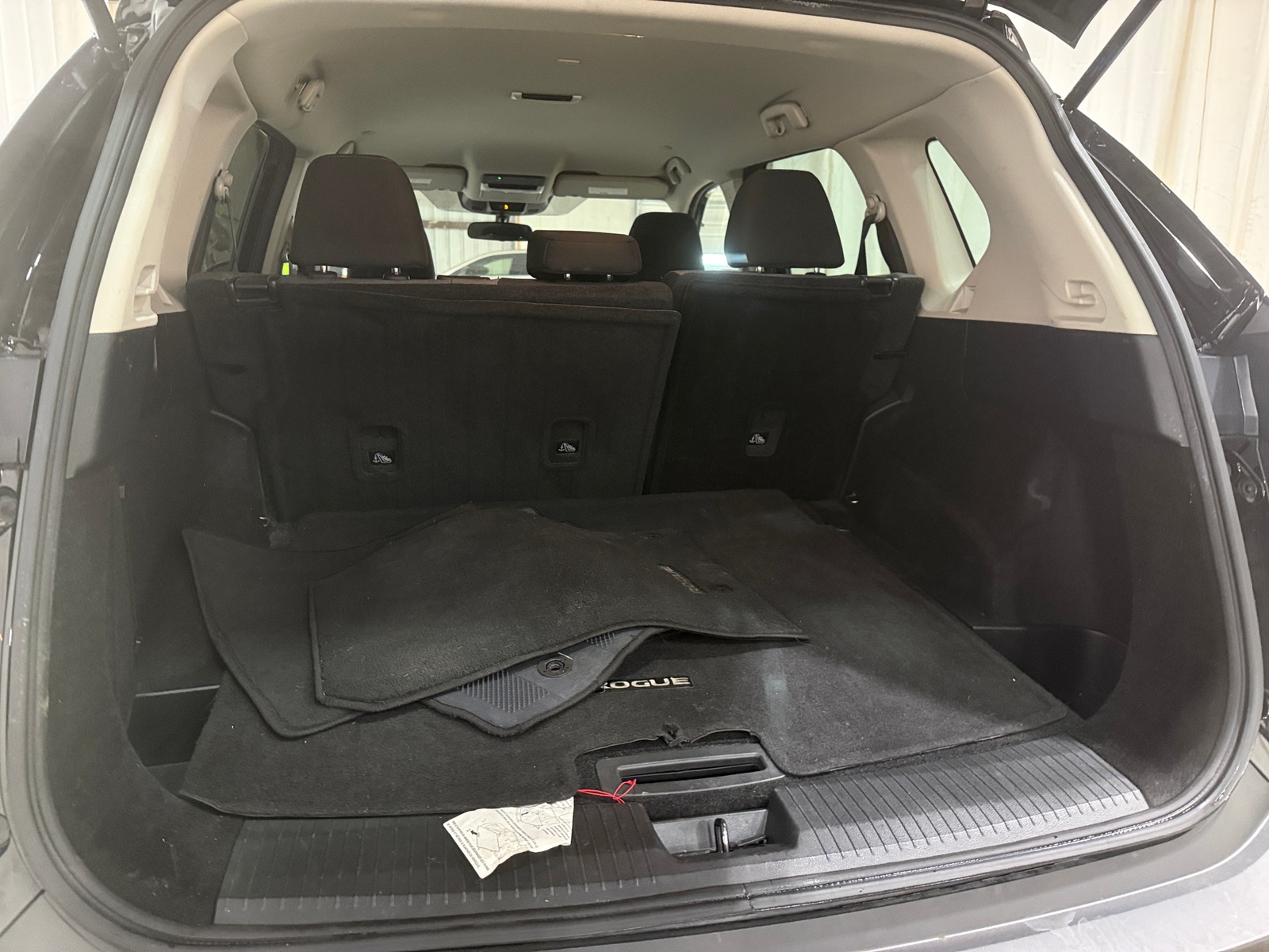 Thumbnail: 2023 Nissan Rogue - 7