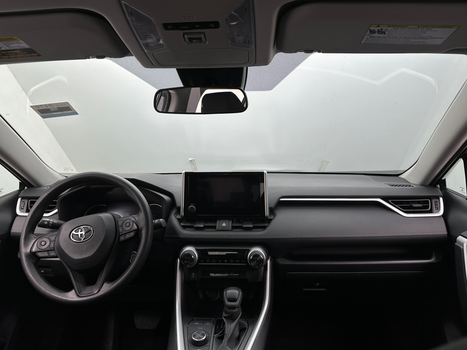 Thumbnail: 2025 Toyota RAV4 - 3