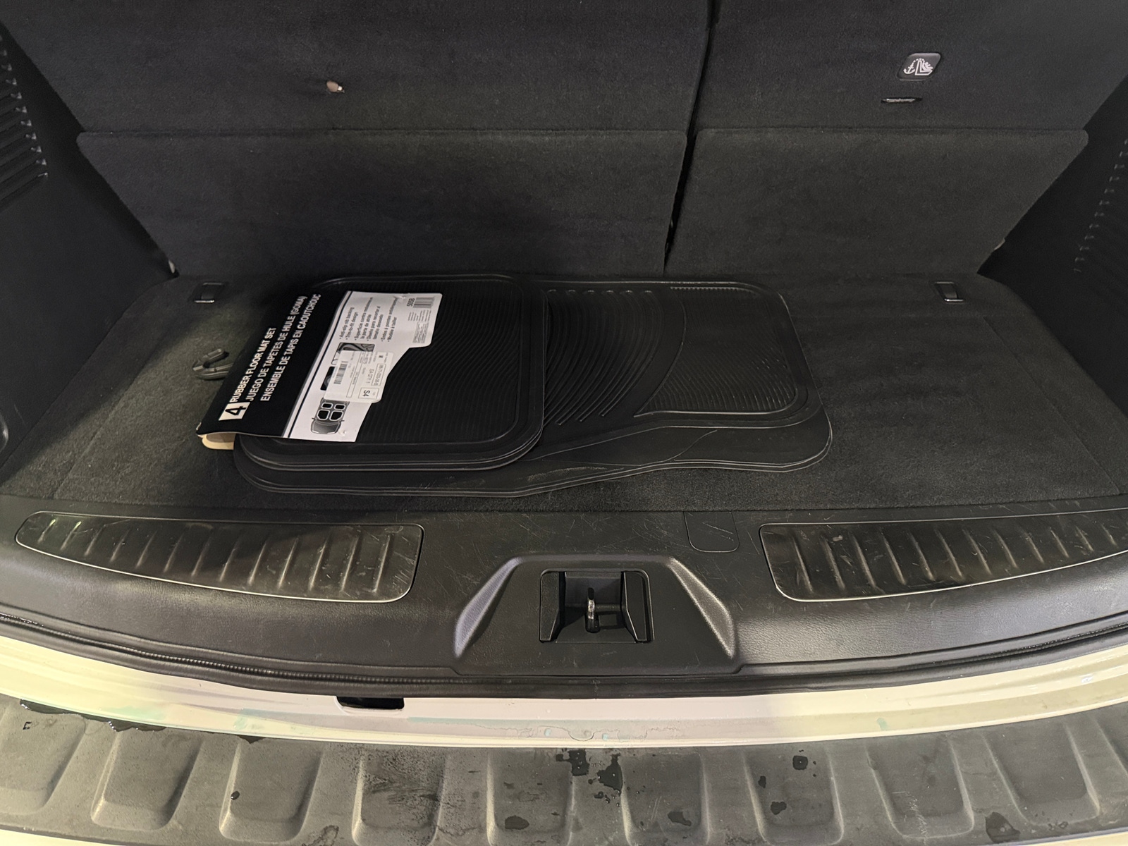 Thumbnail: 2020 Nissan Armada - 6