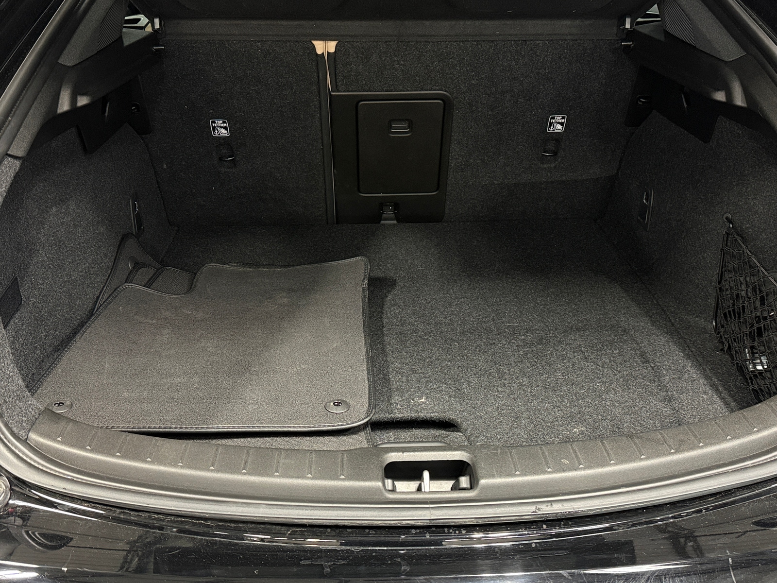 Thumbnail: 2021 Polestar 2 - 7