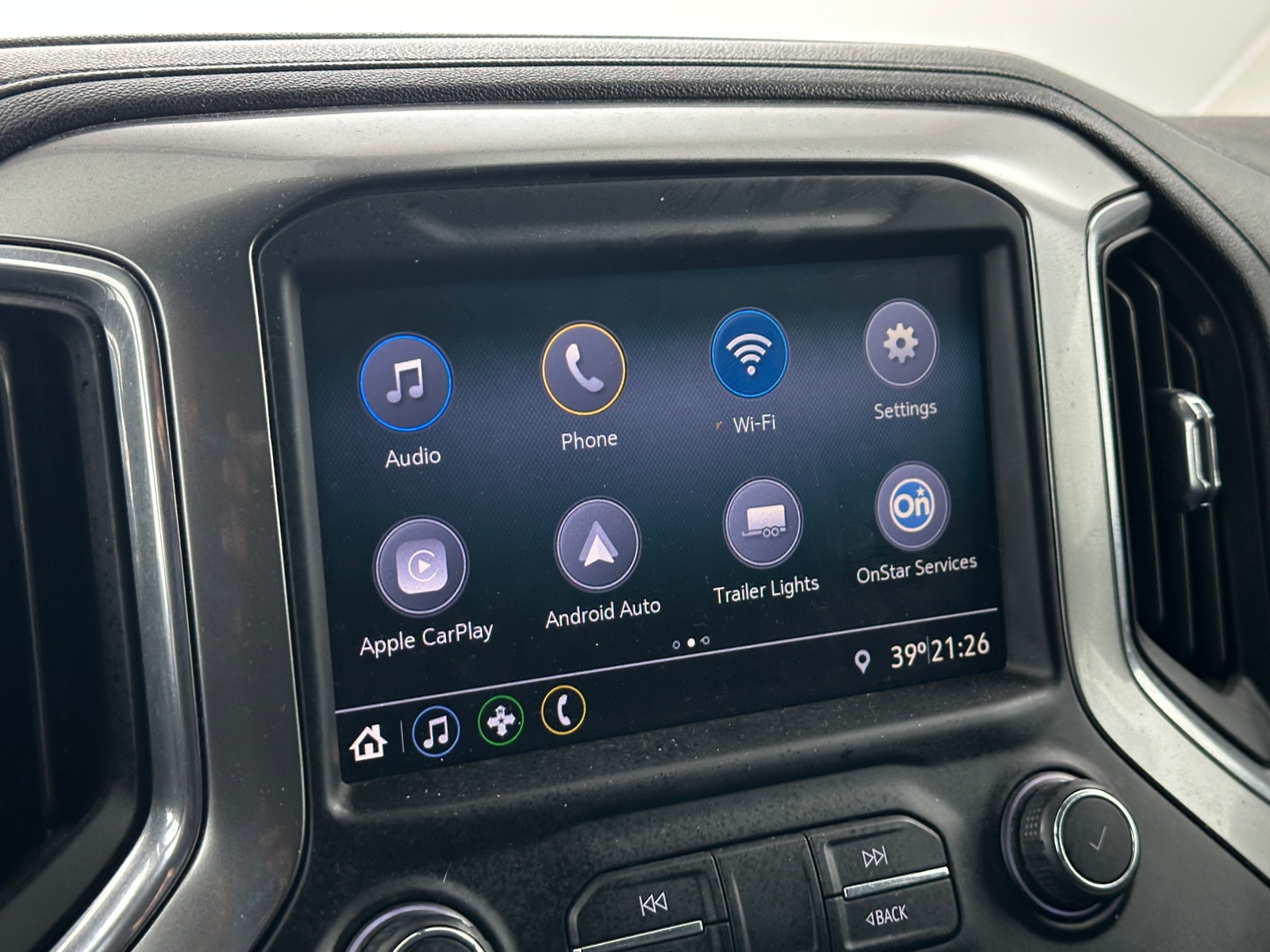 Thumbnail: 2020 Chevrolet Silverado 1500 - 4