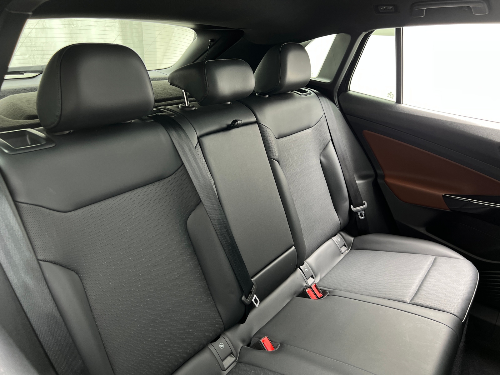 Thumbnail: 2021 Volkswagen ID.4 - 5