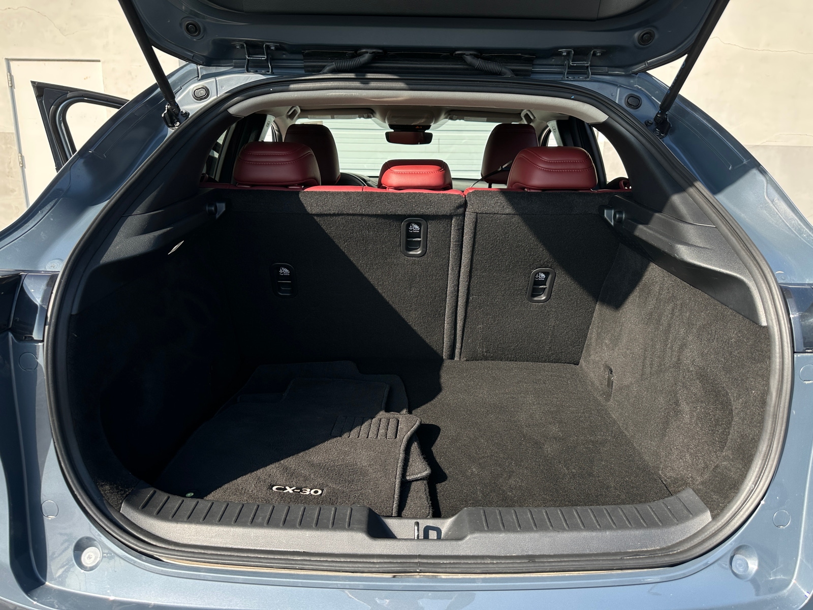 Thumbnail: 2025 Mazda CX-30 - 6