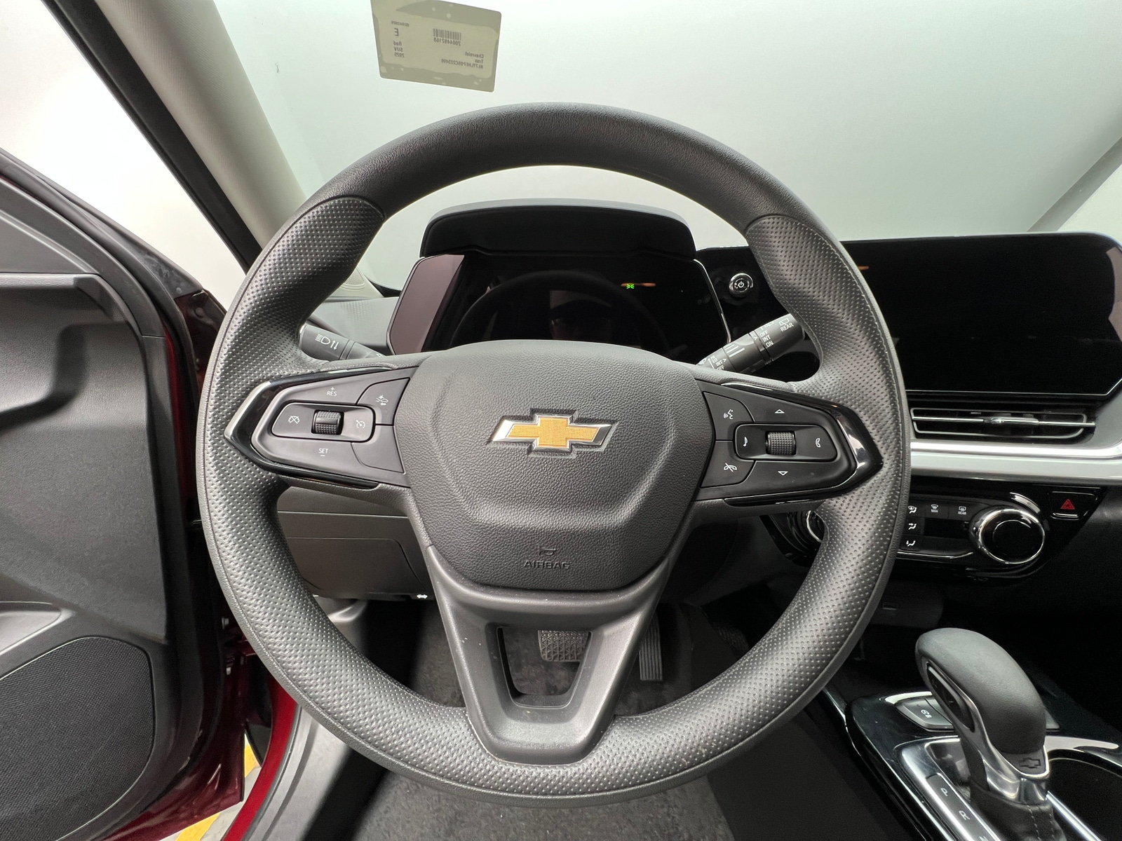 Thumbnail: 2025 Chevrolet Trax - 5