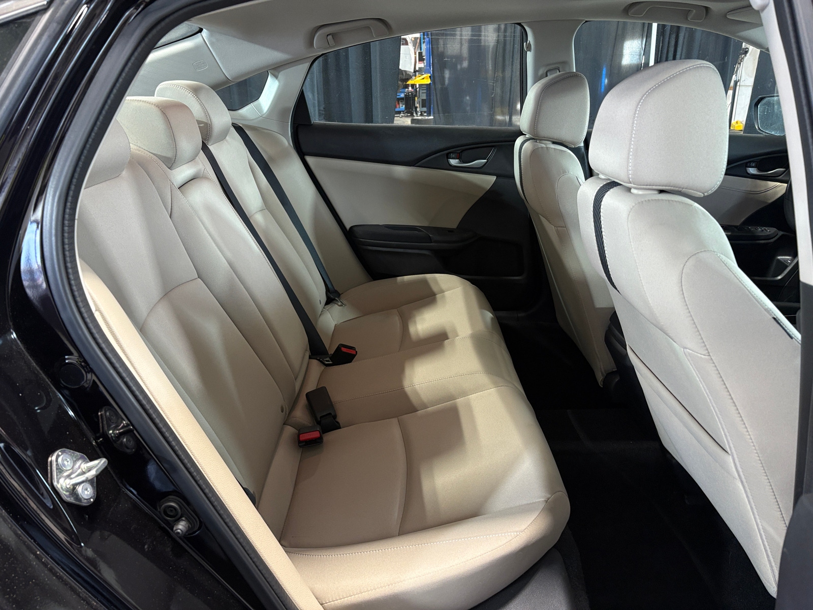 Thumbnail: 2017 Honda Civic - 6