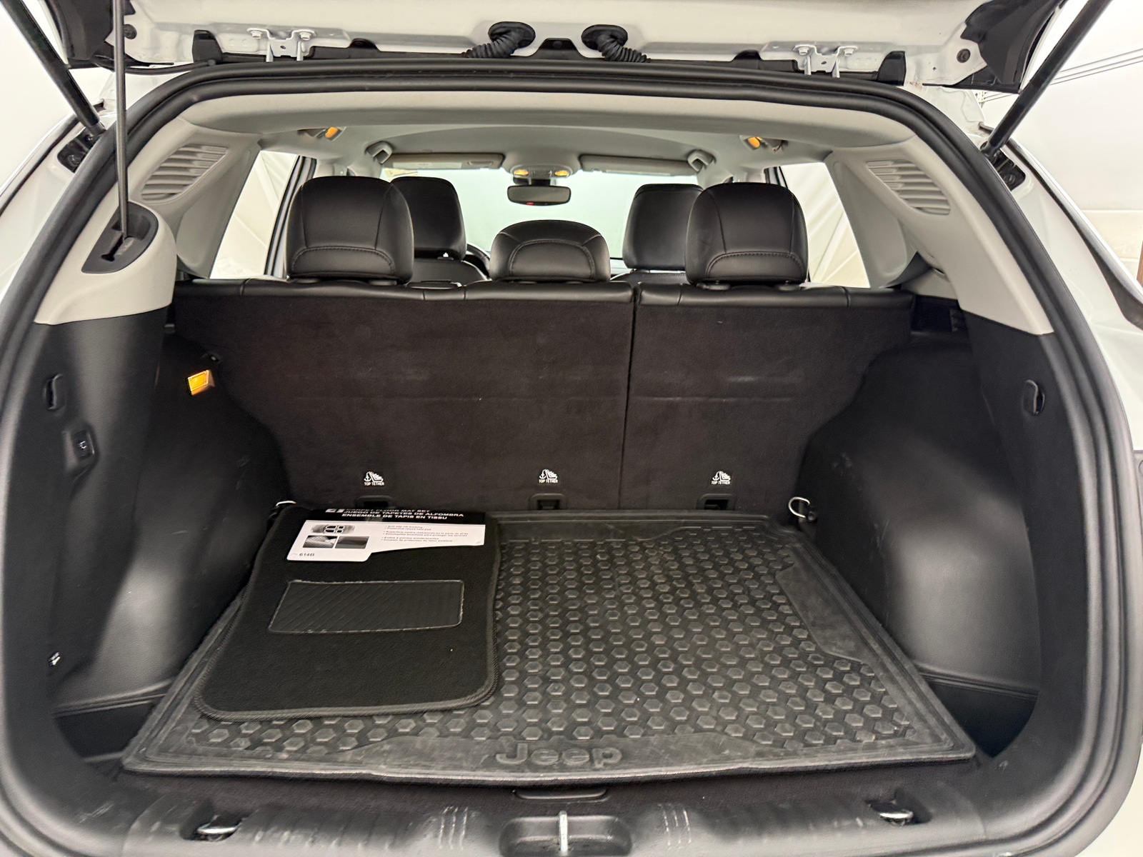 Thumbnail: 2022 Jeep Compass - 7