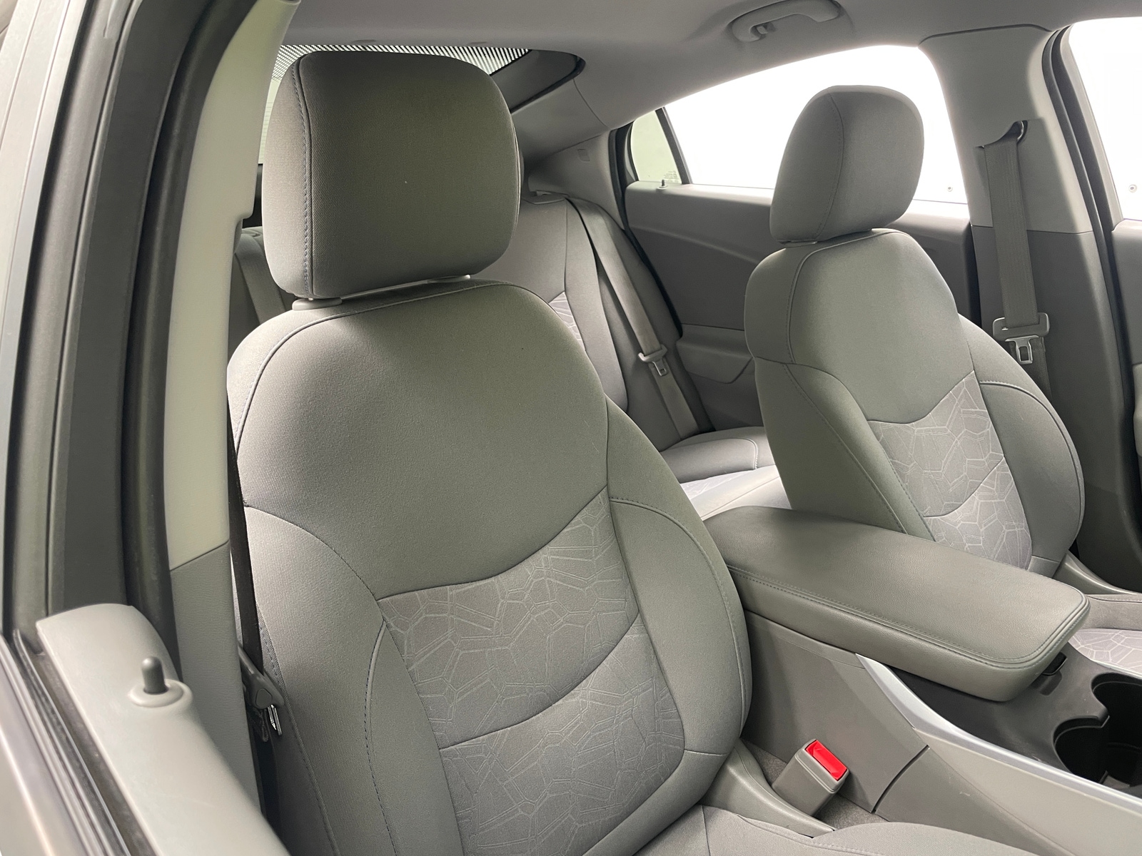 Thumbnail: 2018 Chevrolet Volt - 2