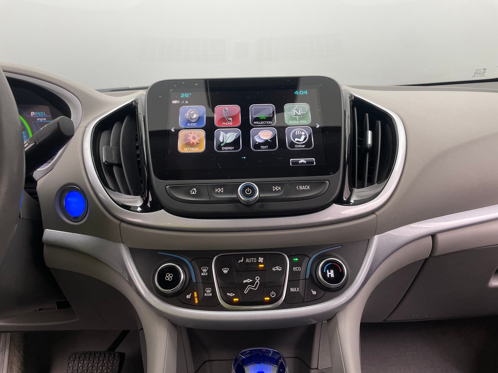 Thumbnail: 2018 Chevrolet Volt - 4