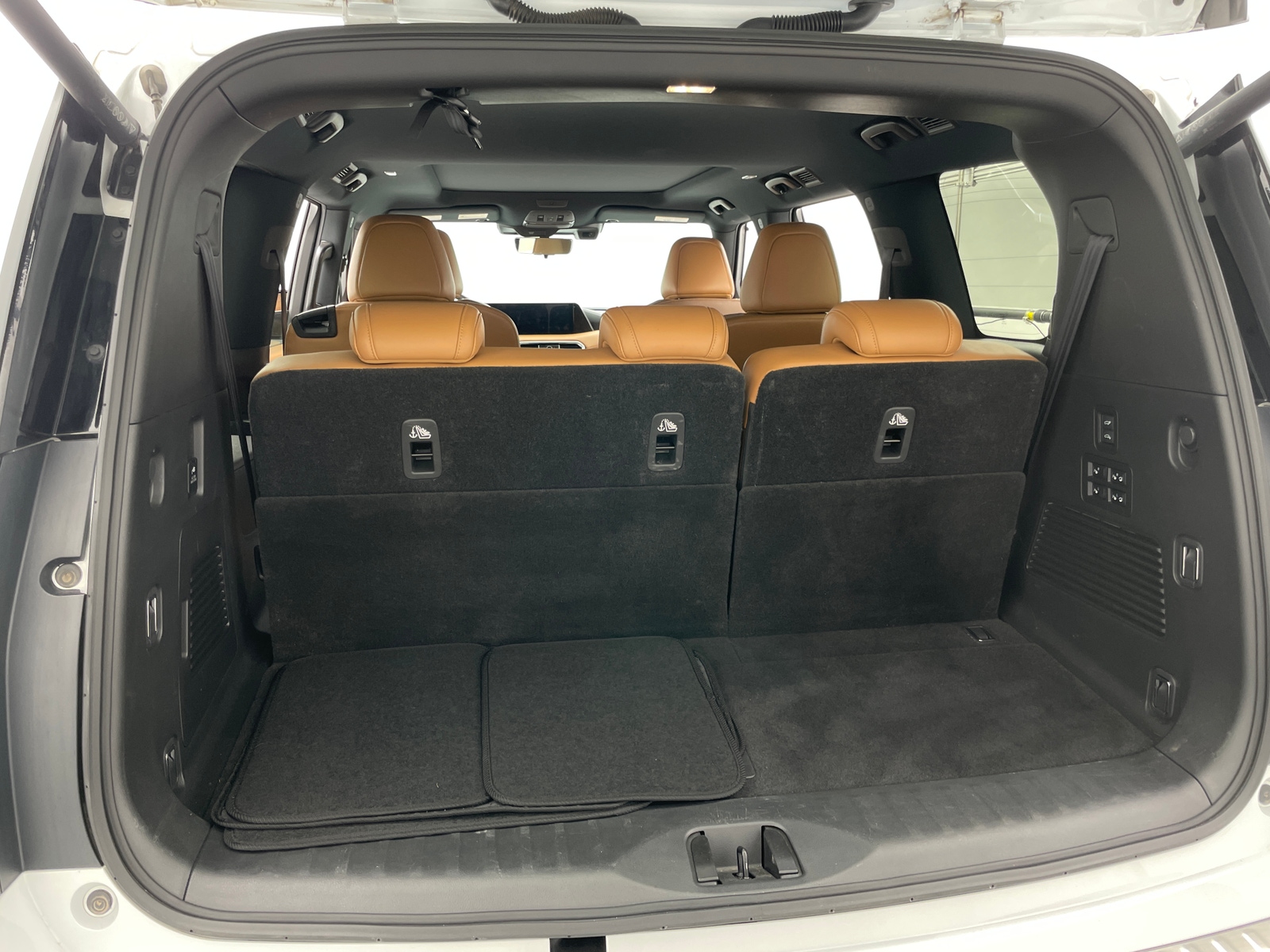 Thumbnail: 2025 Nissan Armada - 6