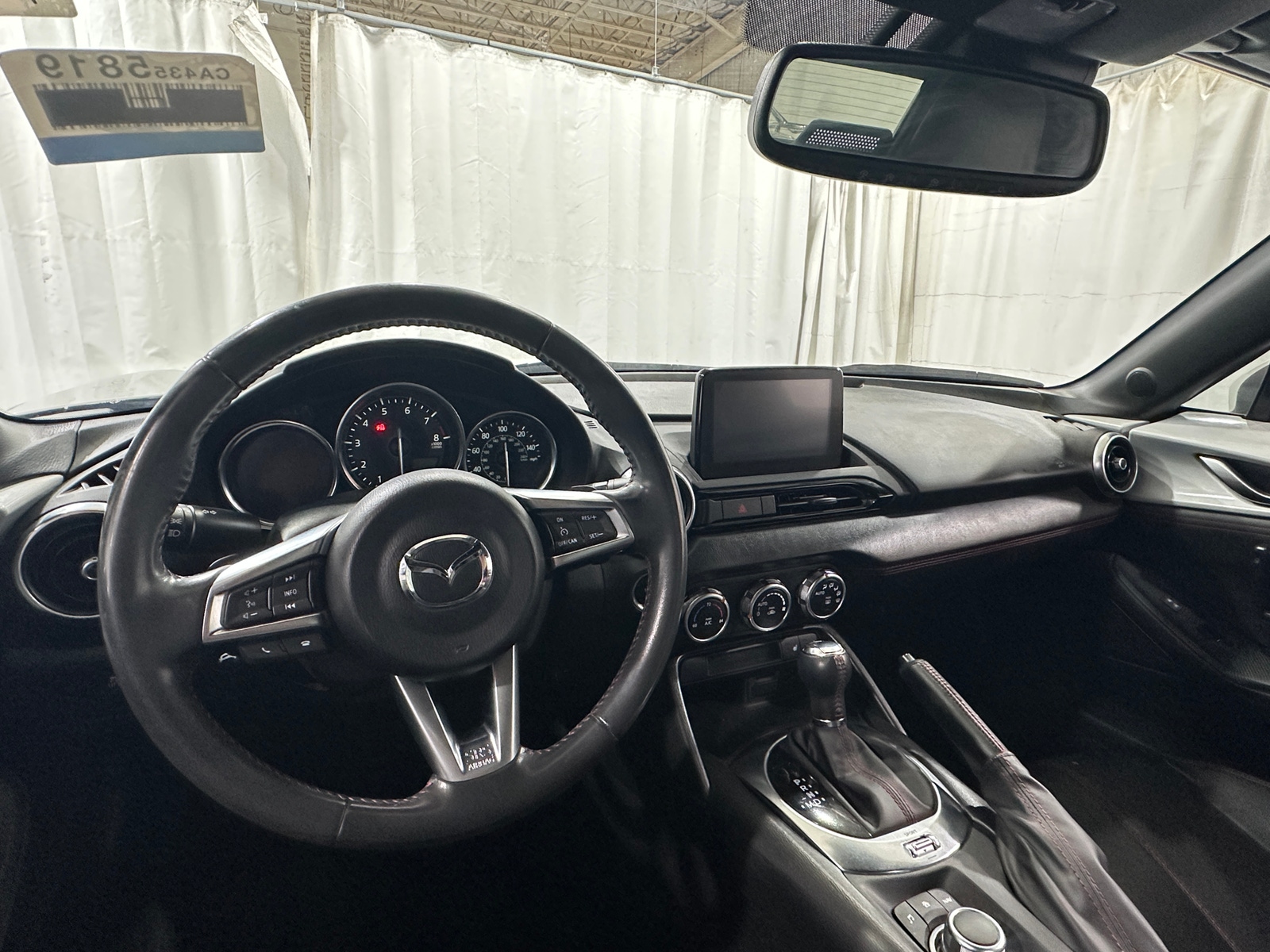 Thumbnail: 2019 Mazda MX-5 Miata - 2