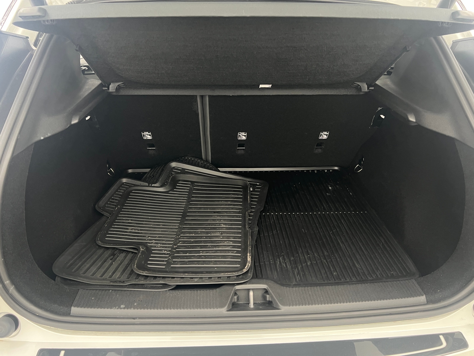 Thumbnail: 2025 Volvo EX30 - 7