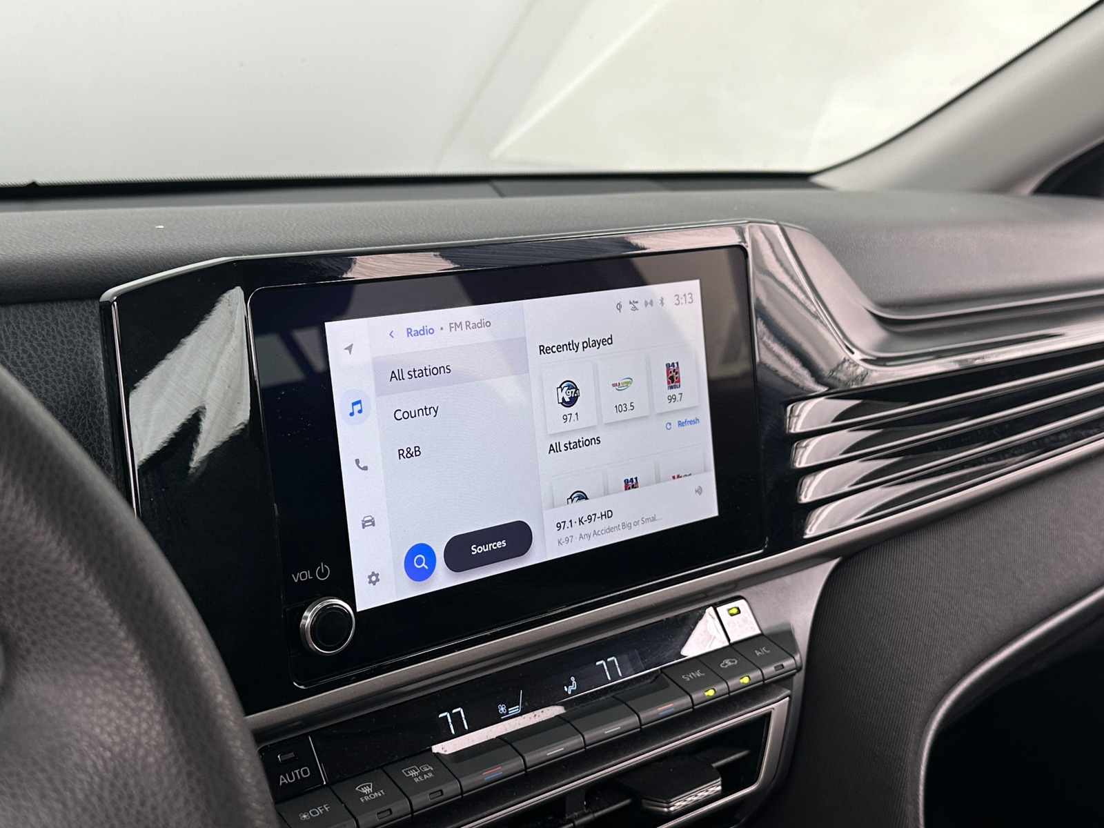 Thumbnail: 2025 Toyota Camry - 4