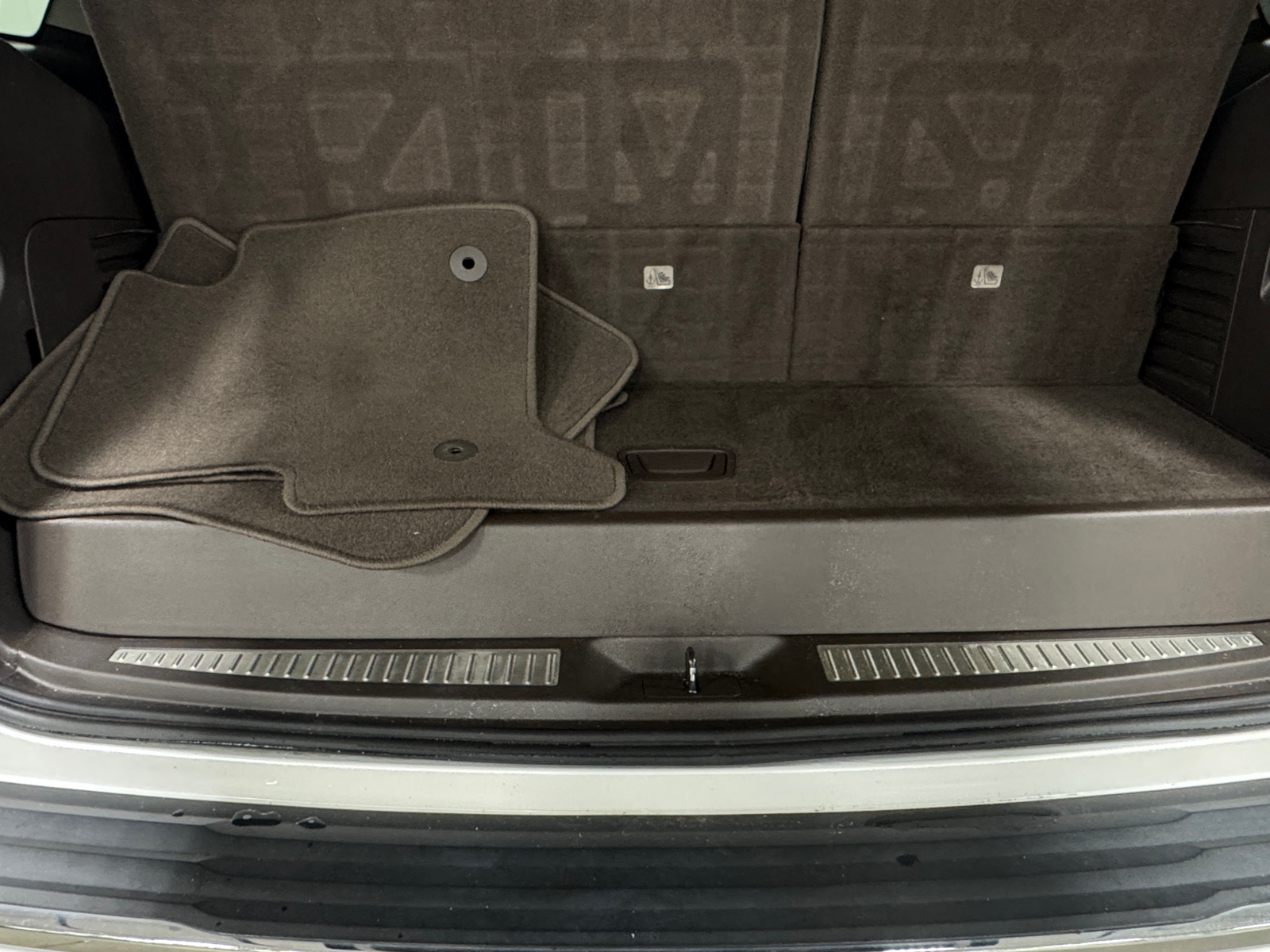 Thumbnail: 2017 GMC Yukon - 6