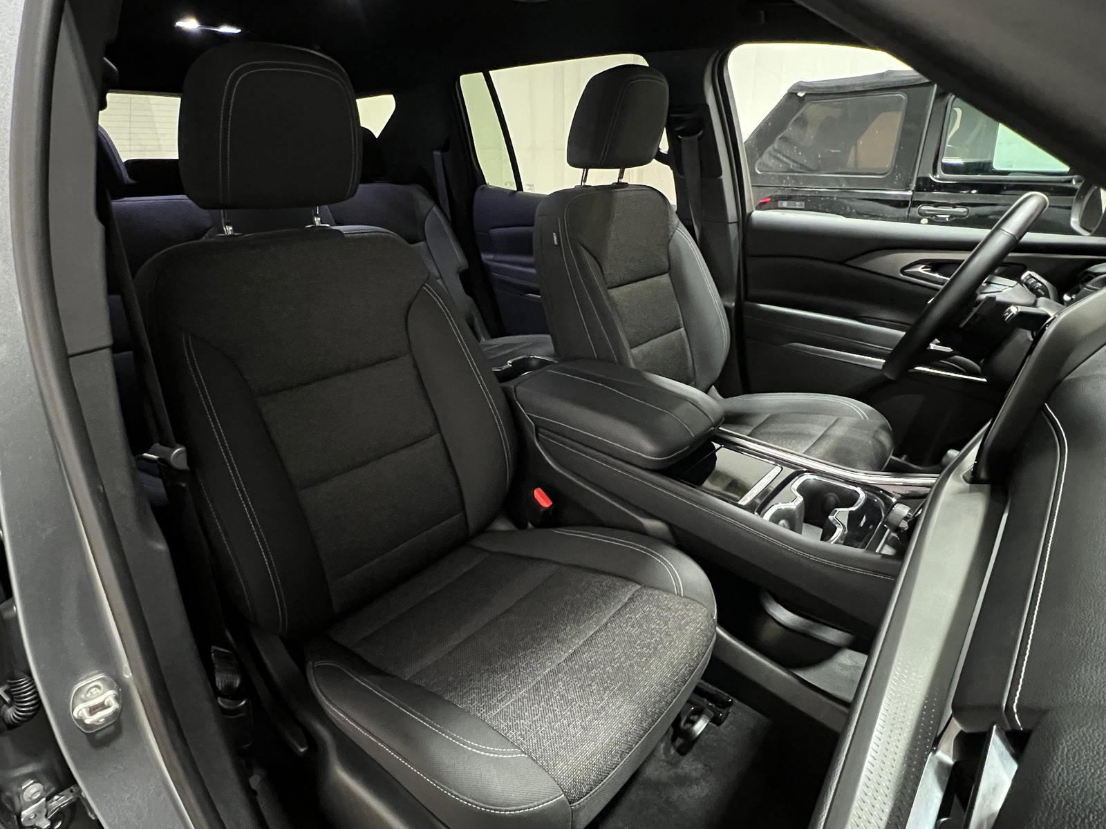 Thumbnail: 2024 Chevrolet Traverse - 2