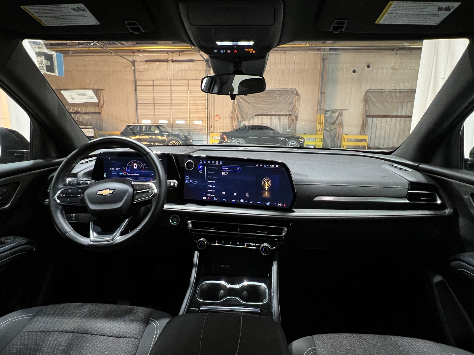 Thumbnail: 2024 Chevrolet Traverse - 3