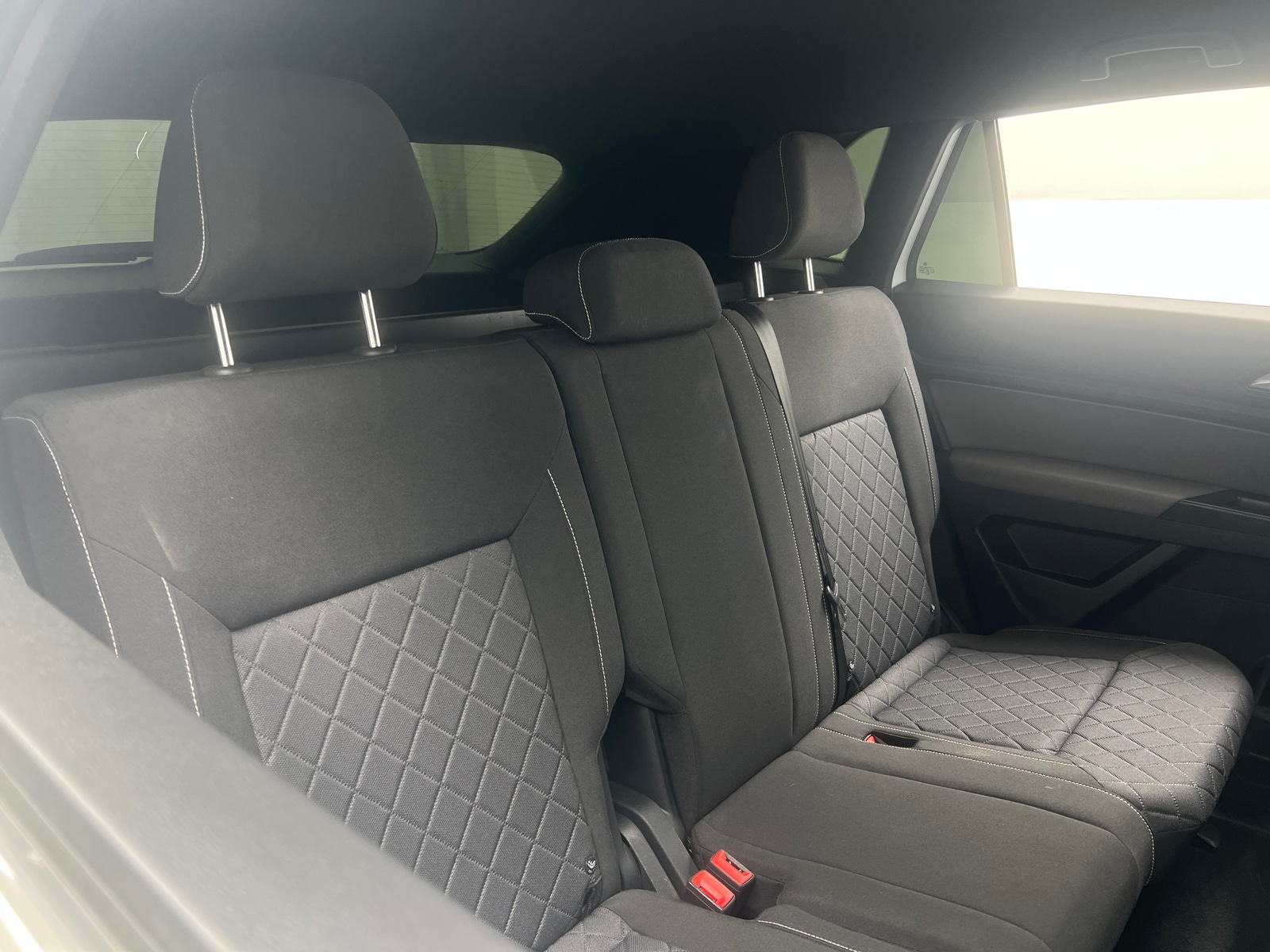 Thumbnail: 2021 Volkswagen Atlas - 6