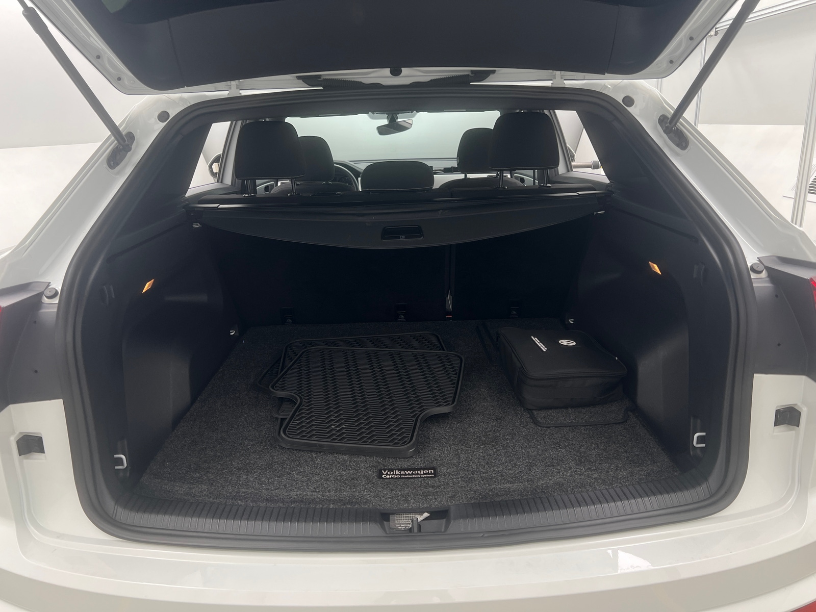 Thumbnail: 2021 Volkswagen Atlas - 7