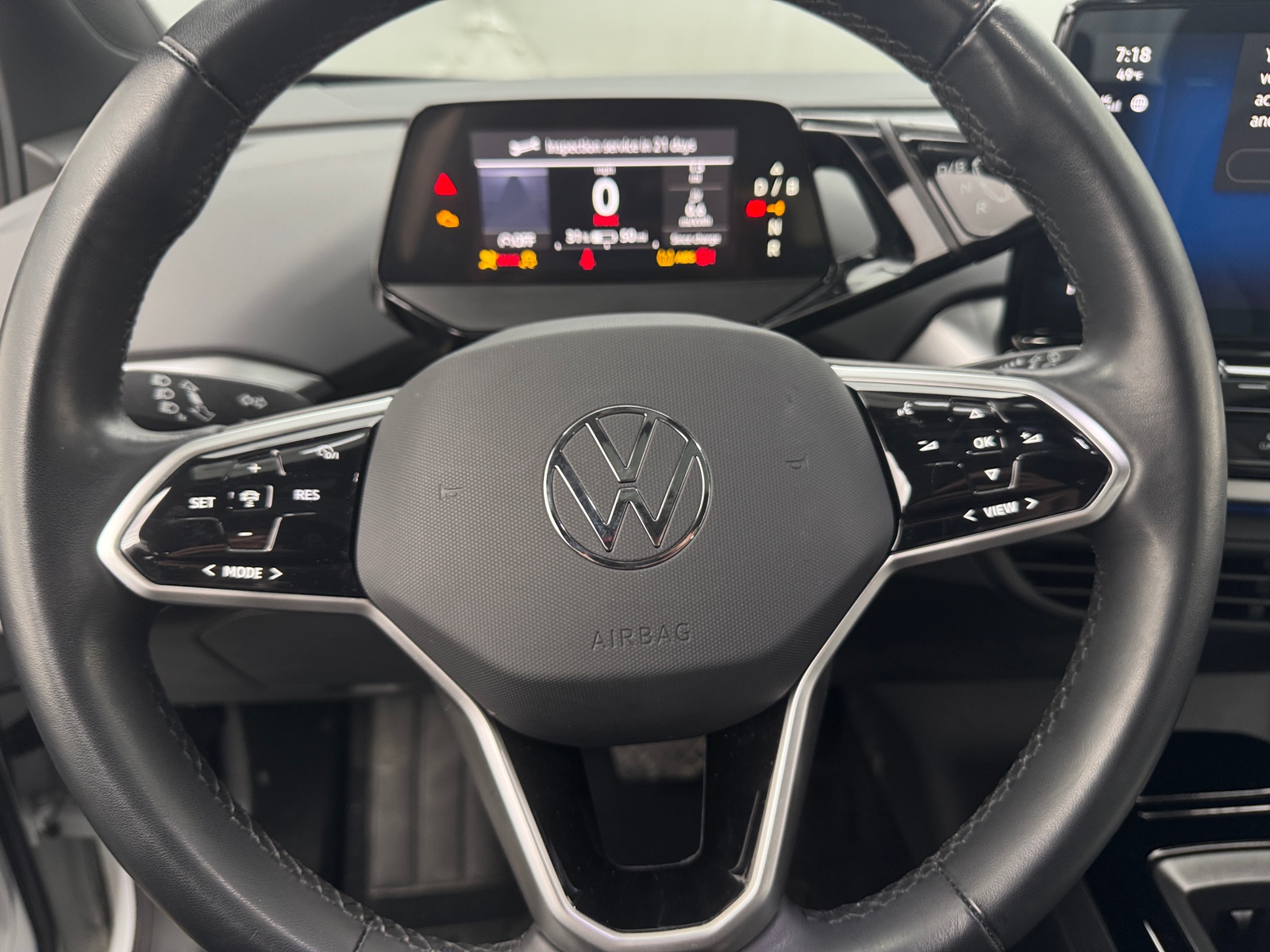 Thumbnail: 2022 Volkswagen ID.4 - 4