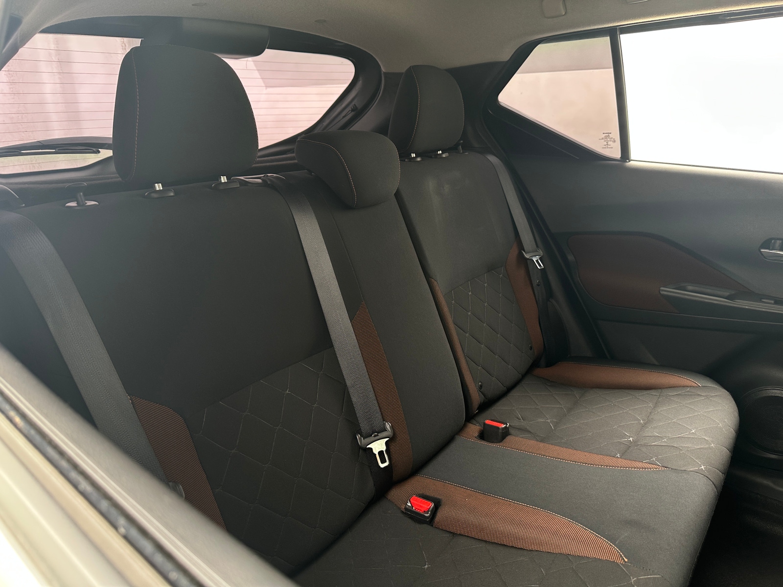 Thumbnail: 2018 Nissan Kicks - 6