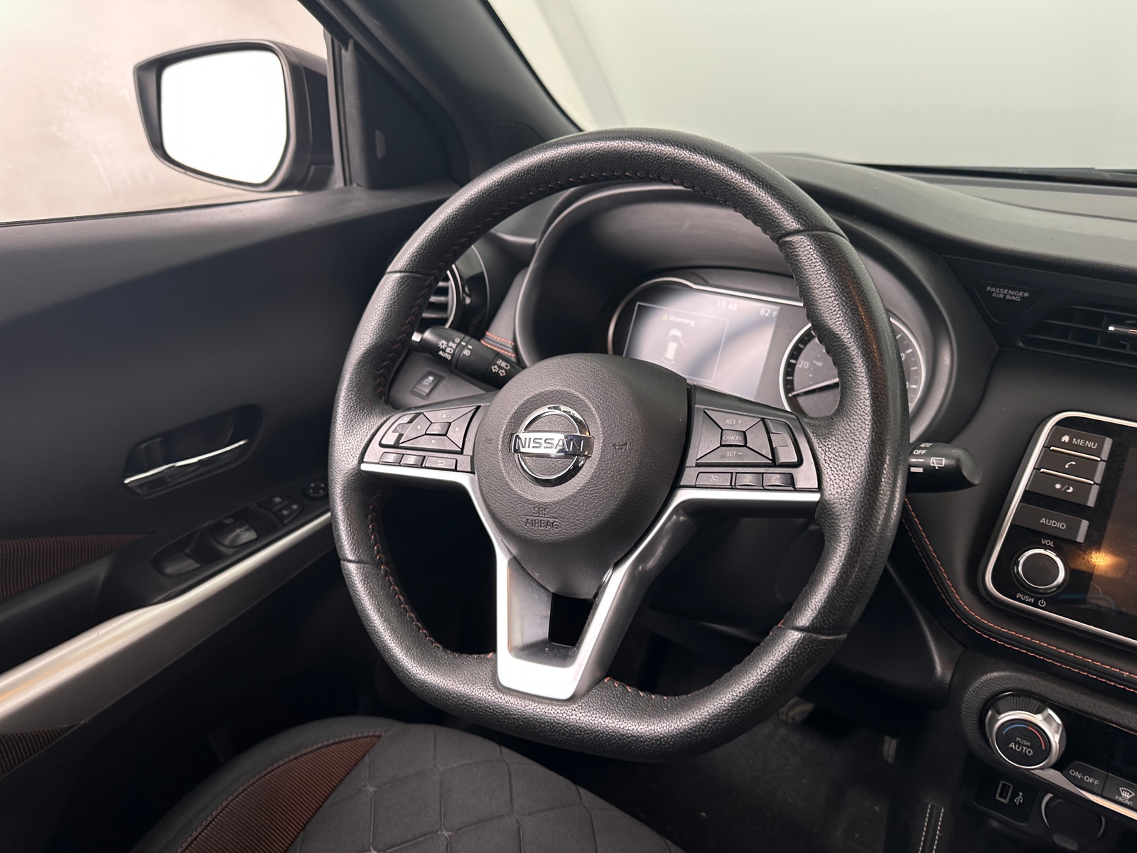 Thumbnail: 2018 Nissan Kicks - 5