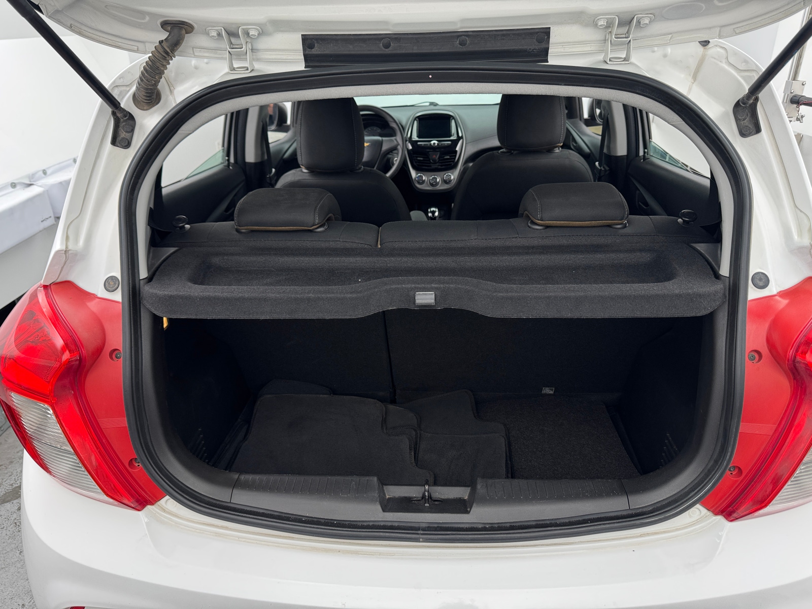 Thumbnail: 2020 Chevrolet Spark - 7