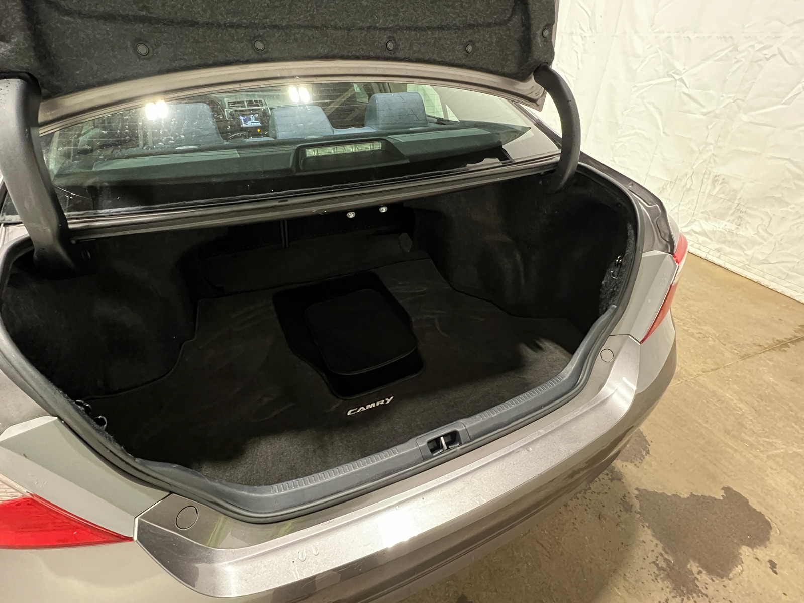 Thumbnail: 2015 Toyota Camry - 7