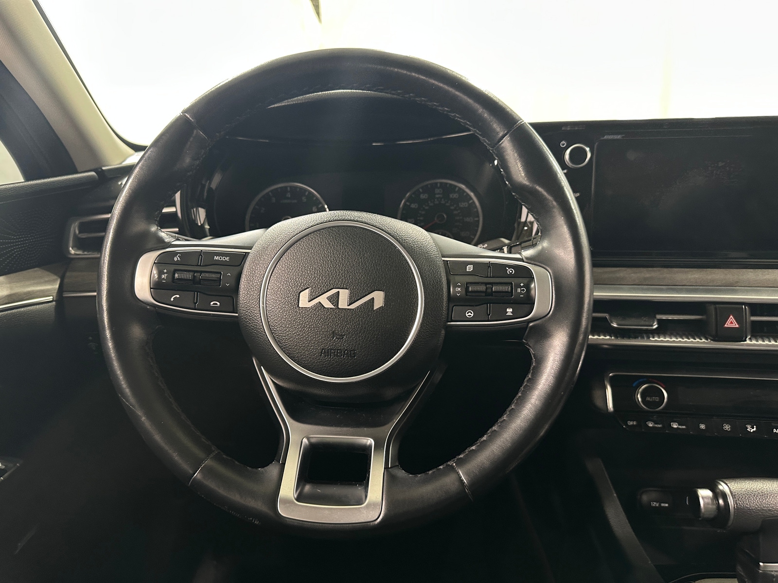 Thumbnail: 2022 Kia K5 - 4