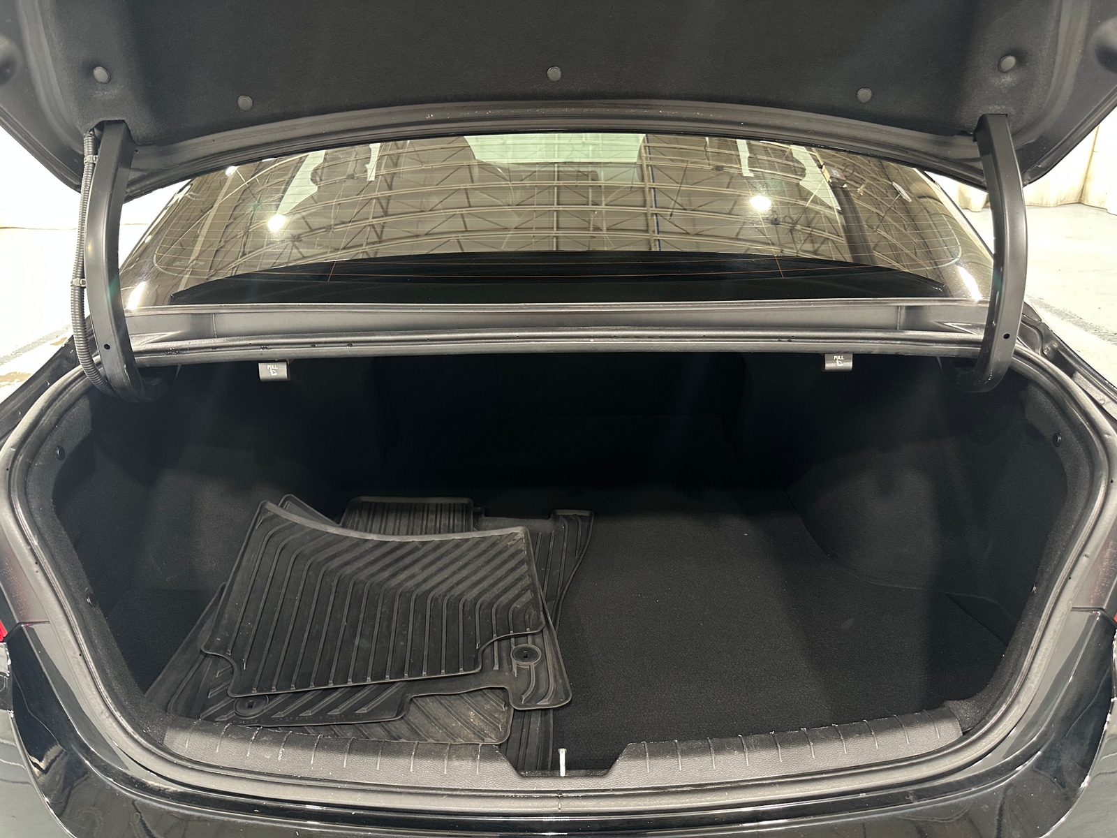 Thumbnail: 2022 Kia K5 - 6