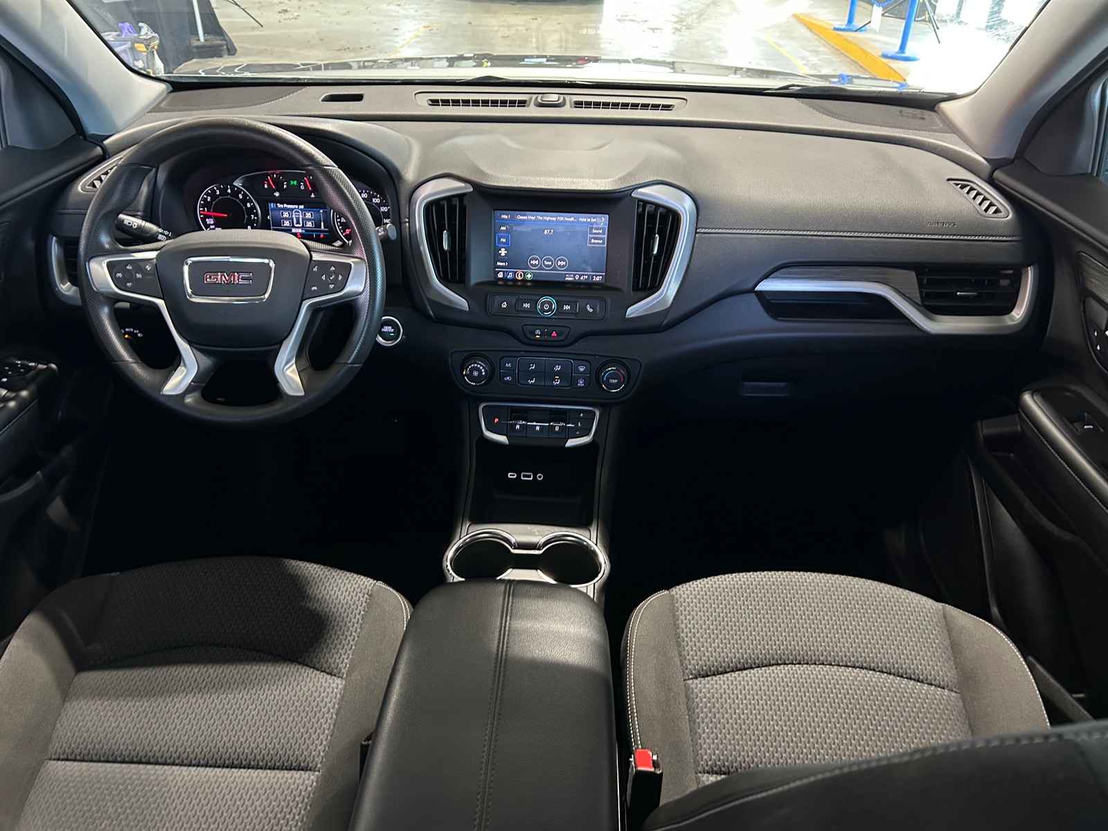 Thumbnail: 2024 GMC Terrain - 3