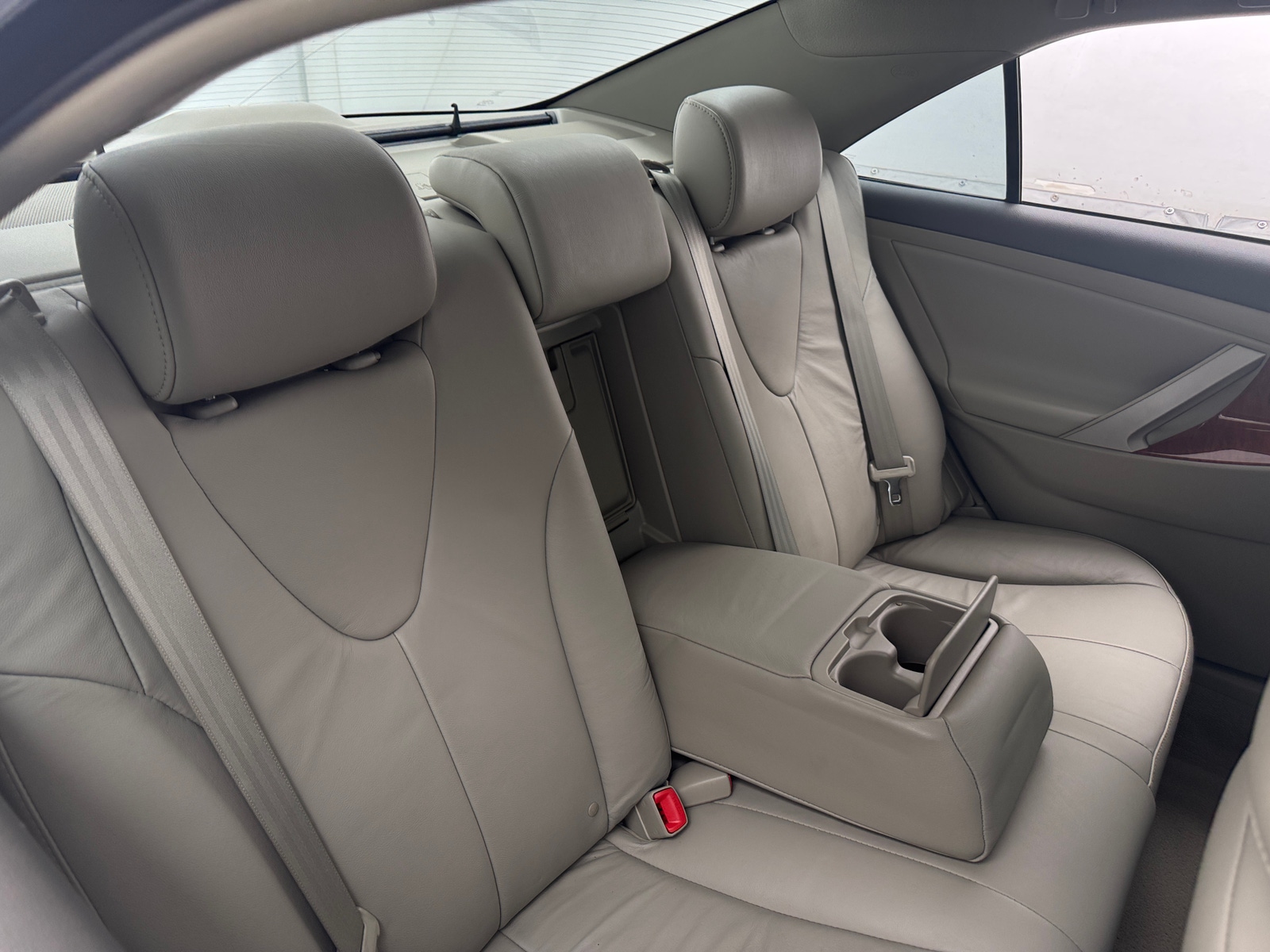 Thumbnail: 2011 Toyota Camry - 6