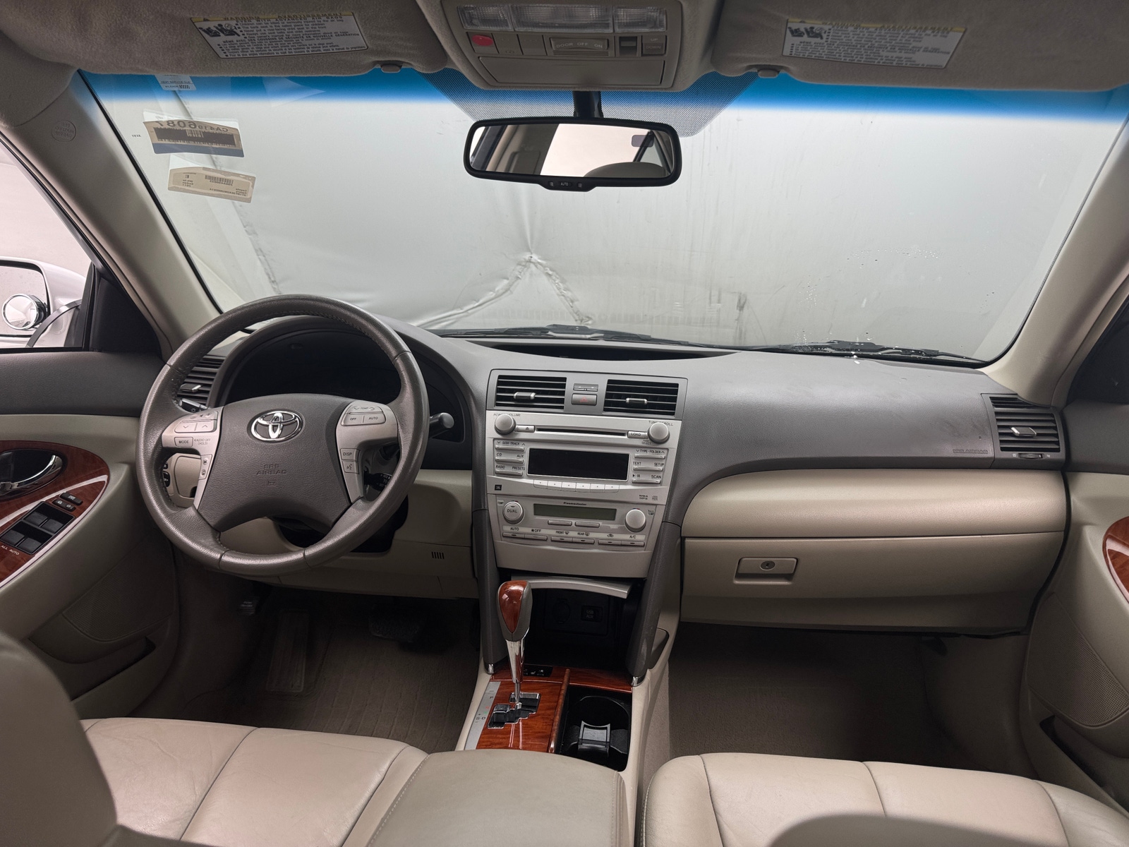 Thumbnail: 2011 Toyota Camry - 3