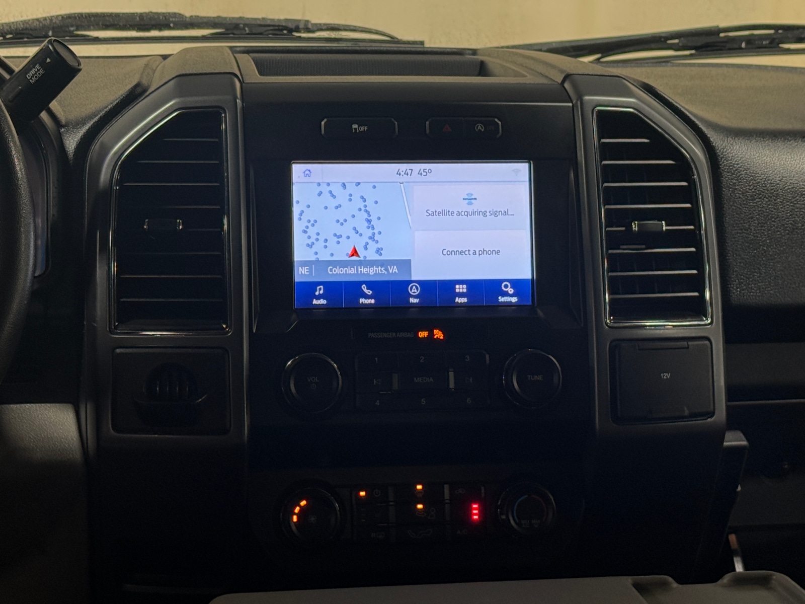 Thumbnail: 2020 Ford Econoline - 4