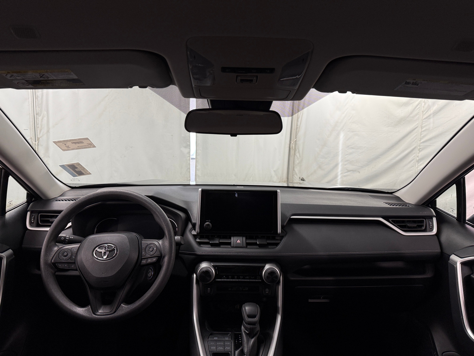 Thumbnail: 2025 Toyota RAV4 - 3