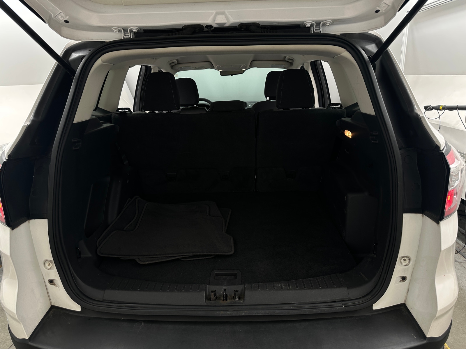 Thumbnail: 2018 Ford Escape - 7