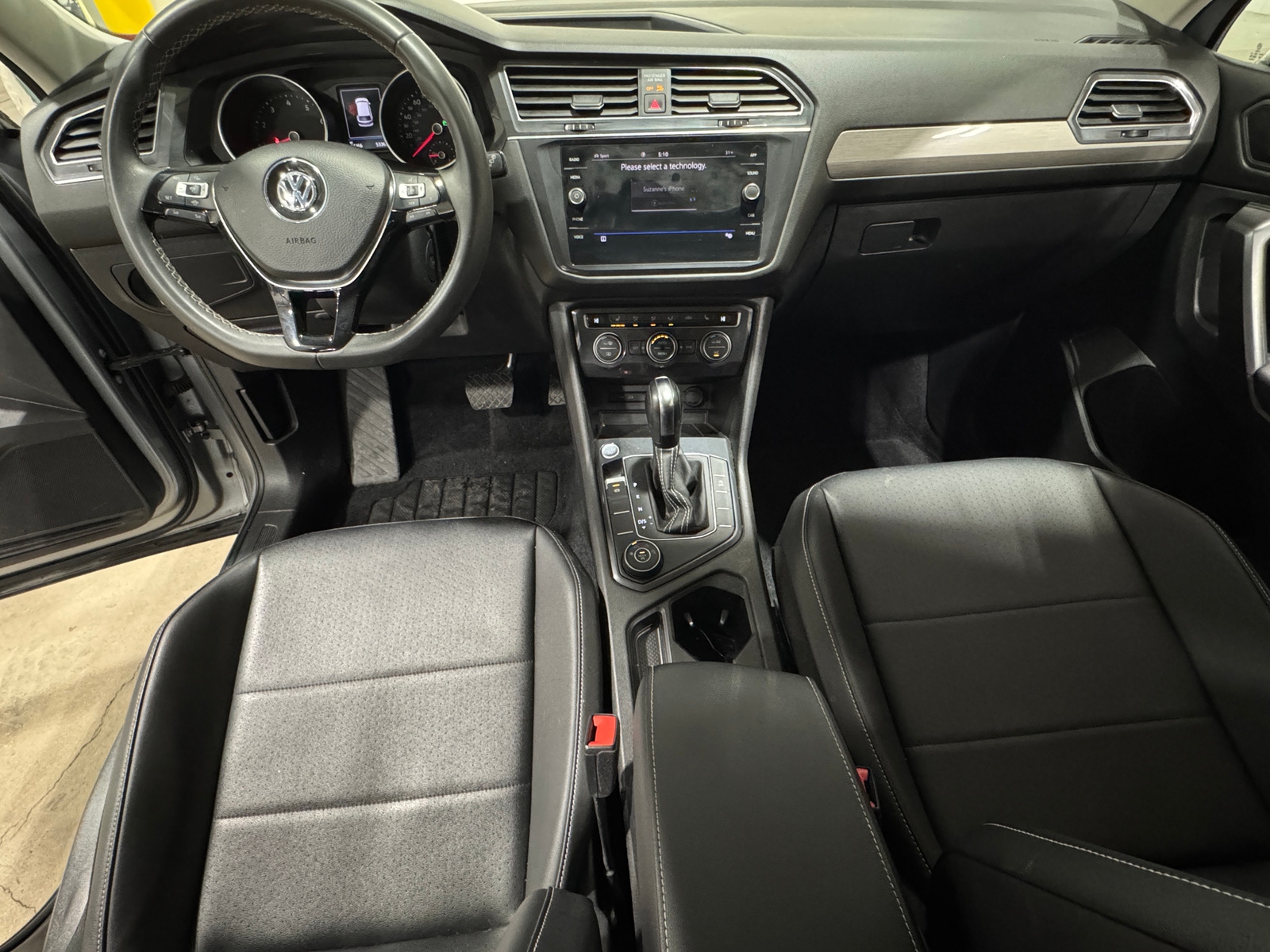 Thumbnail: 2021 Volkswagen Tiguan - 3