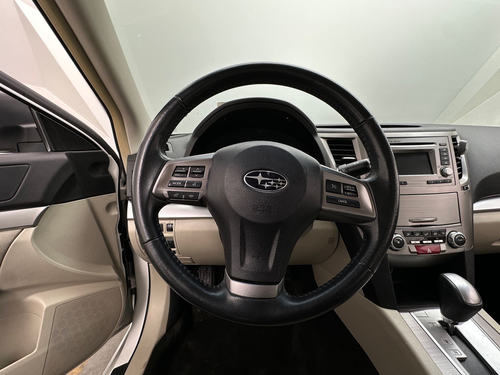 Thumbnail: 2014 Subaru Legacy - 5