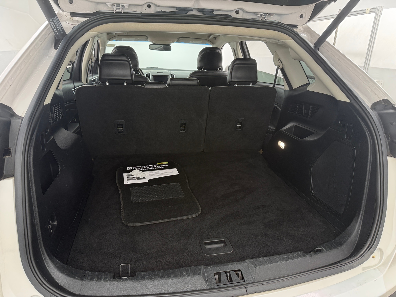 Thumbnail: 2019 Ford Edge - 6