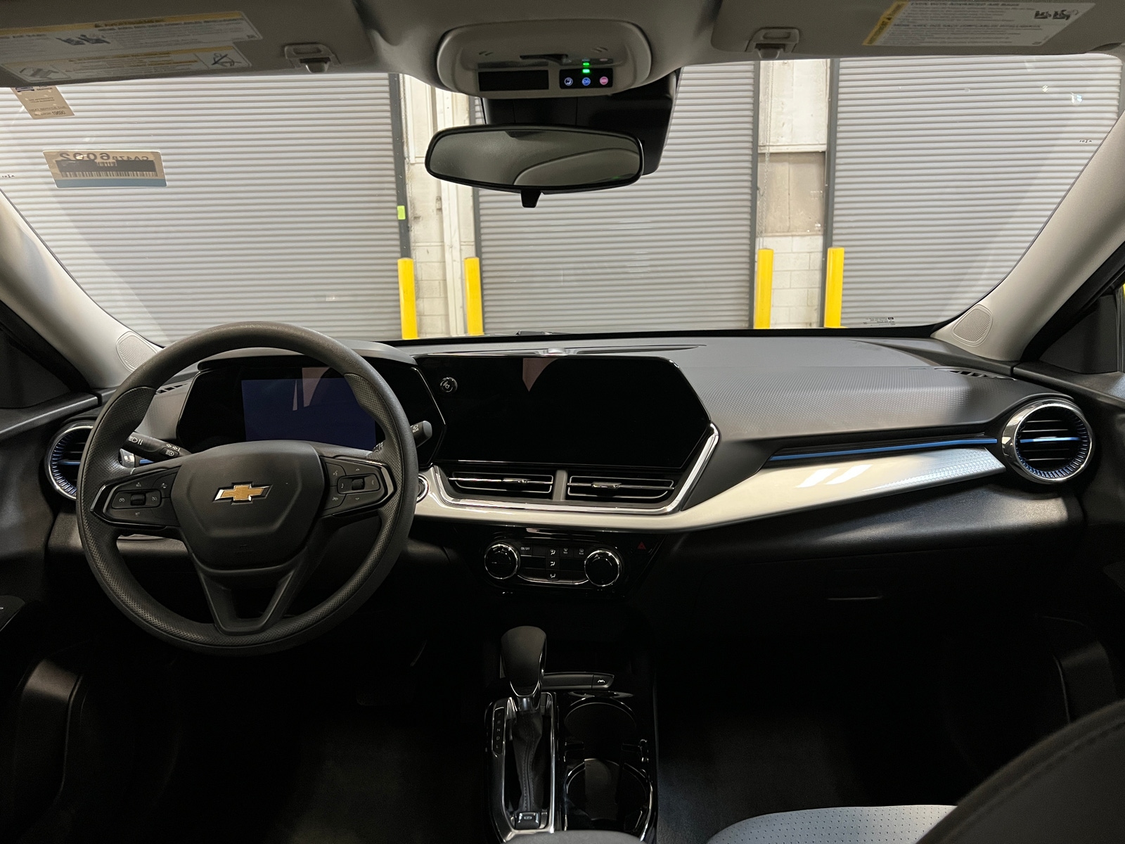 Thumbnail: 2025 Chevrolet Trax - 3