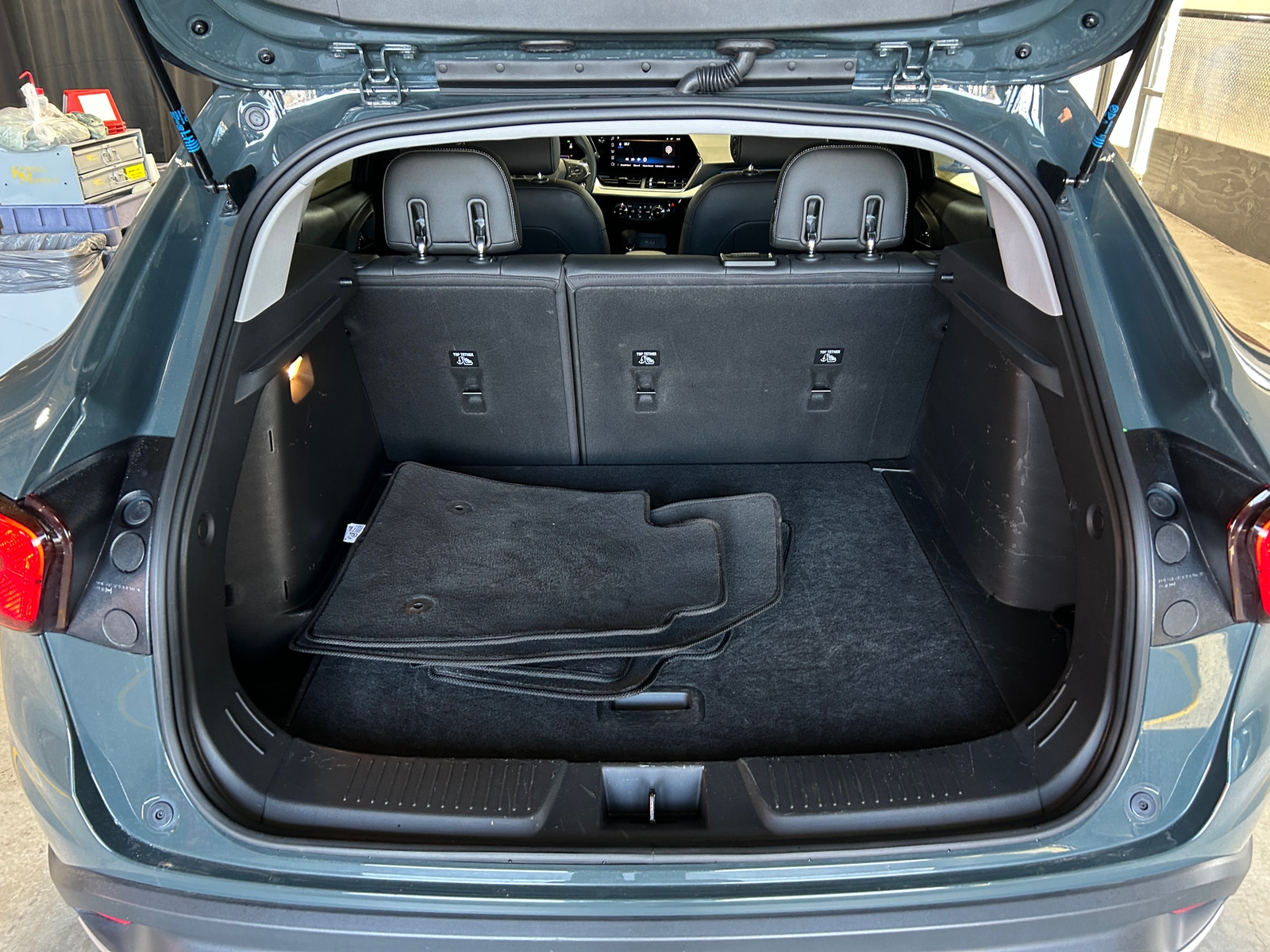 Thumbnail: 2025 Chevrolet Trax - 7