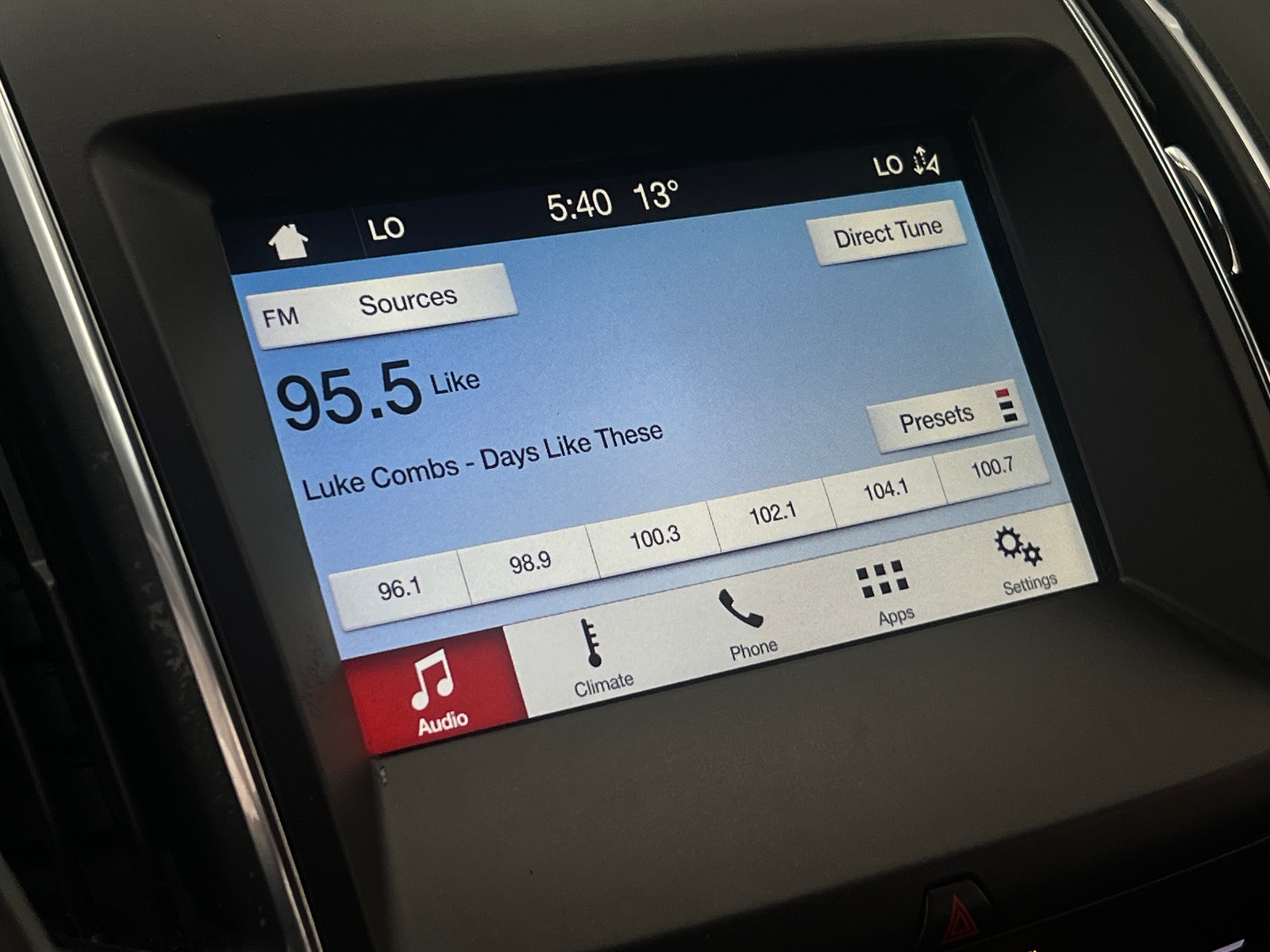 Thumbnail: 2019 Ford Edge - 3