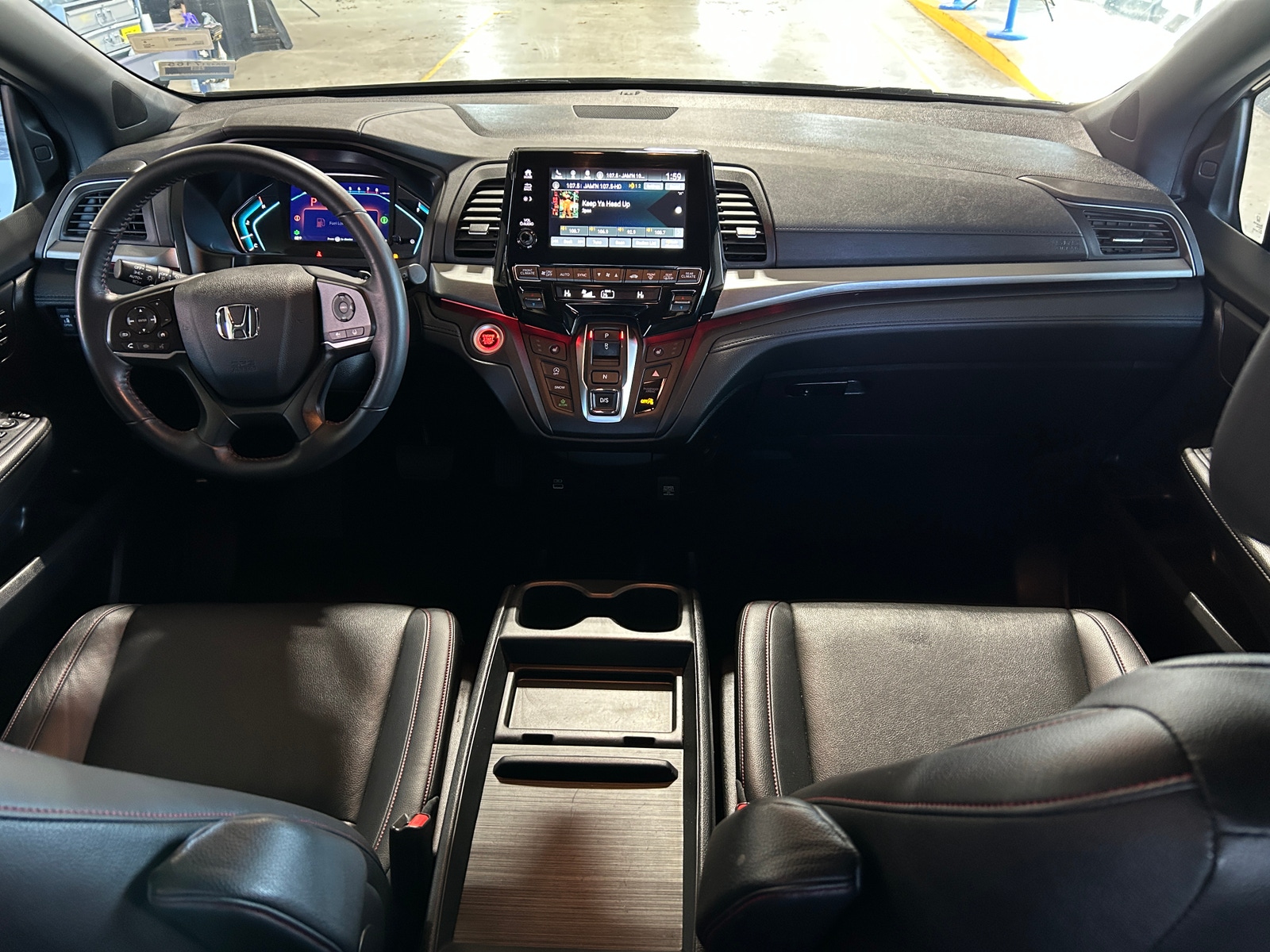 Thumbnail: 2023 Honda Odyssey - 2