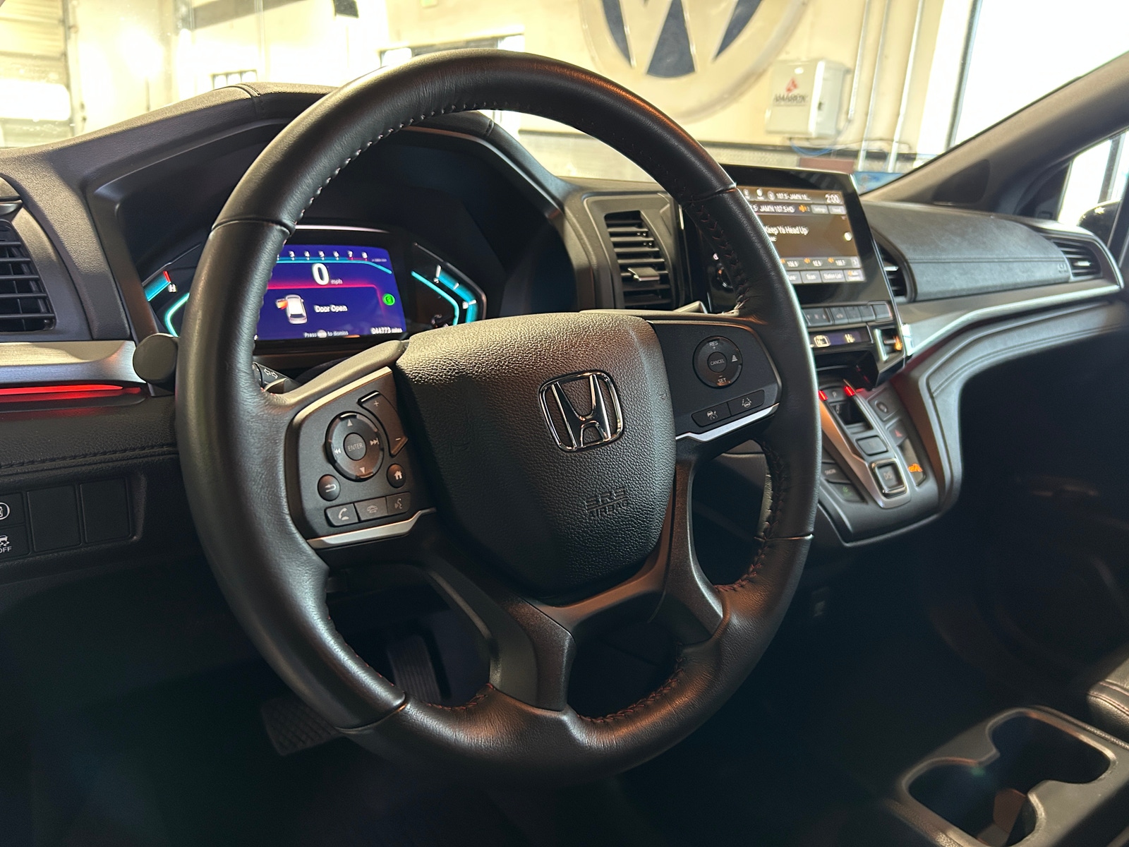 Thumbnail: 2023 Honda Odyssey - 4