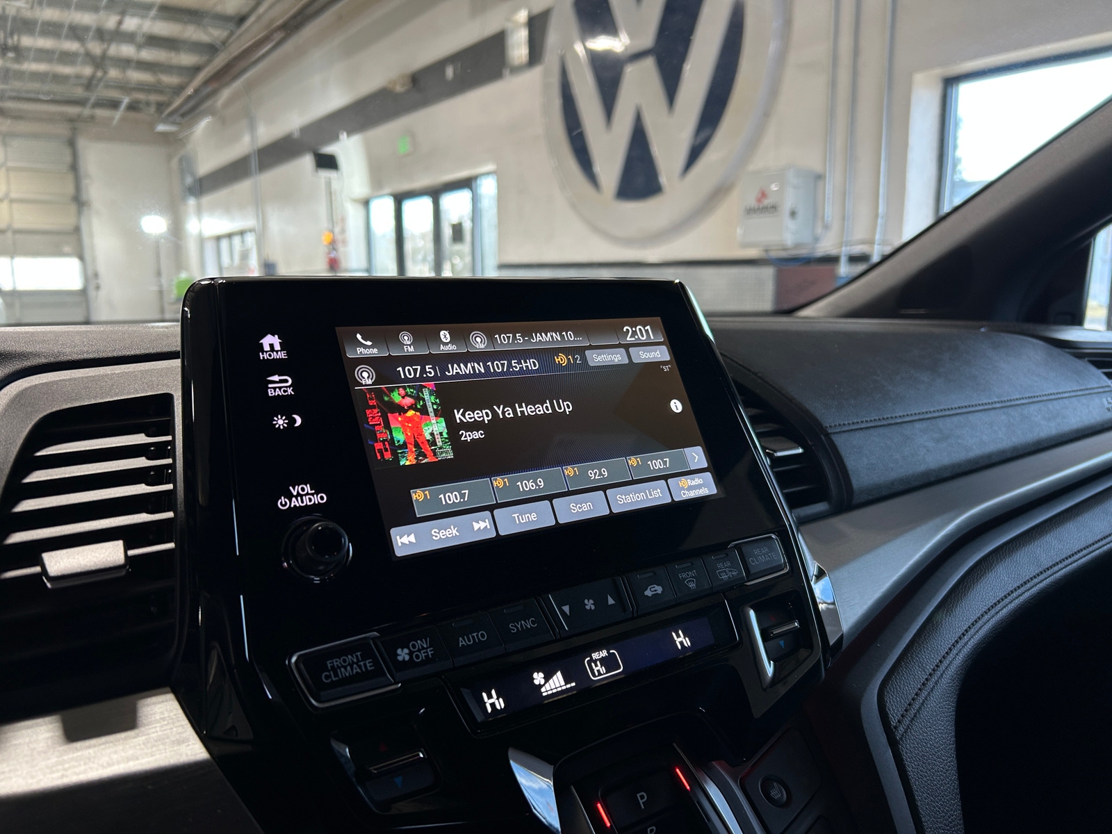 Thumbnail: 2023 Honda Odyssey - 3