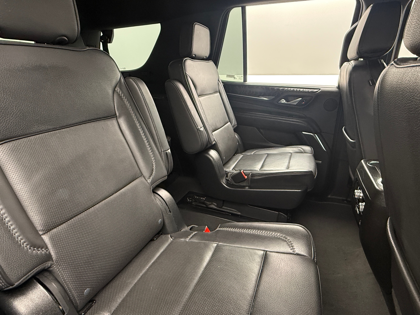 Thumbnail: 2023 GMC Yukon - 5