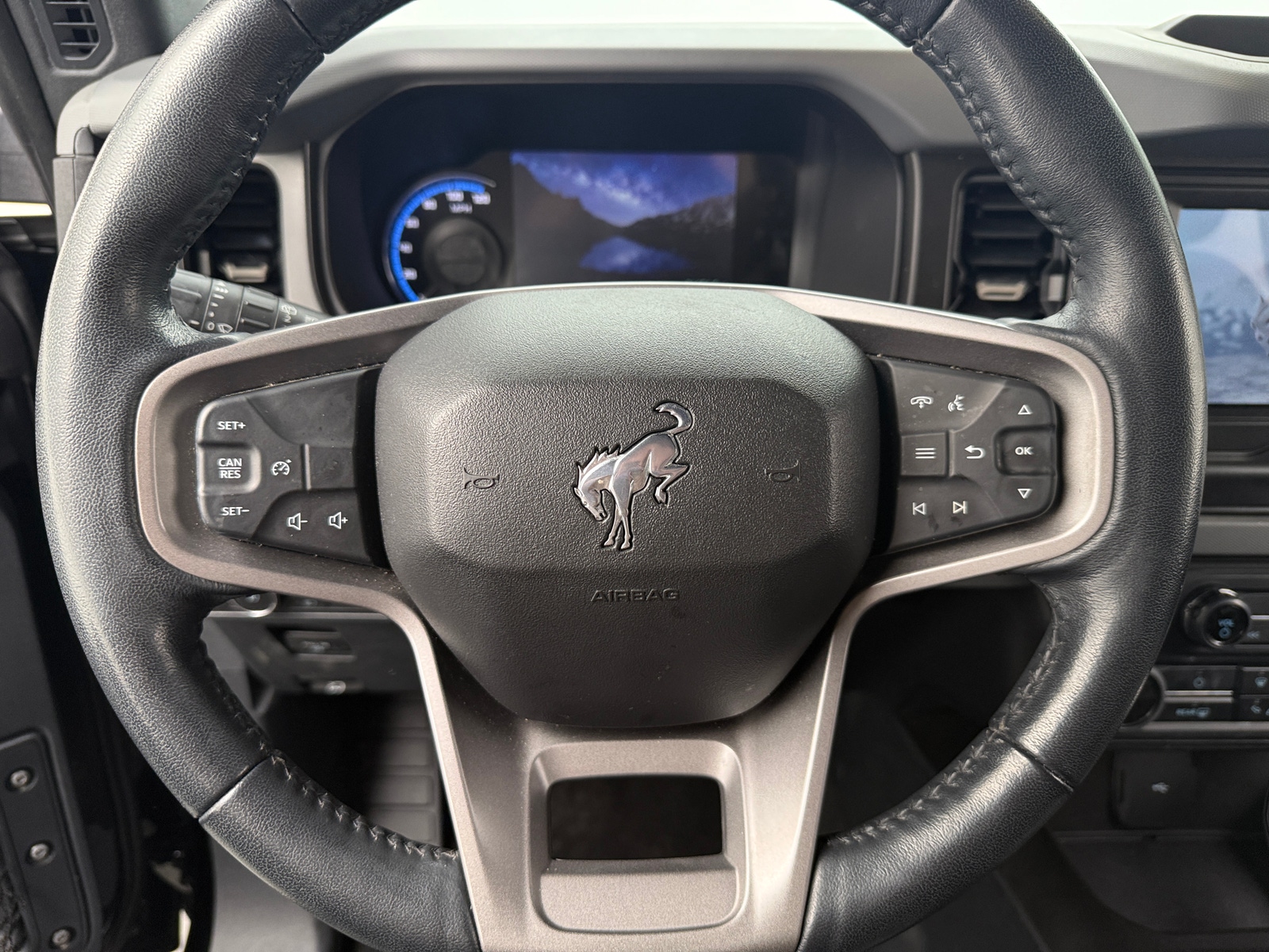 Thumbnail: 2023 Ford Bronco - 4